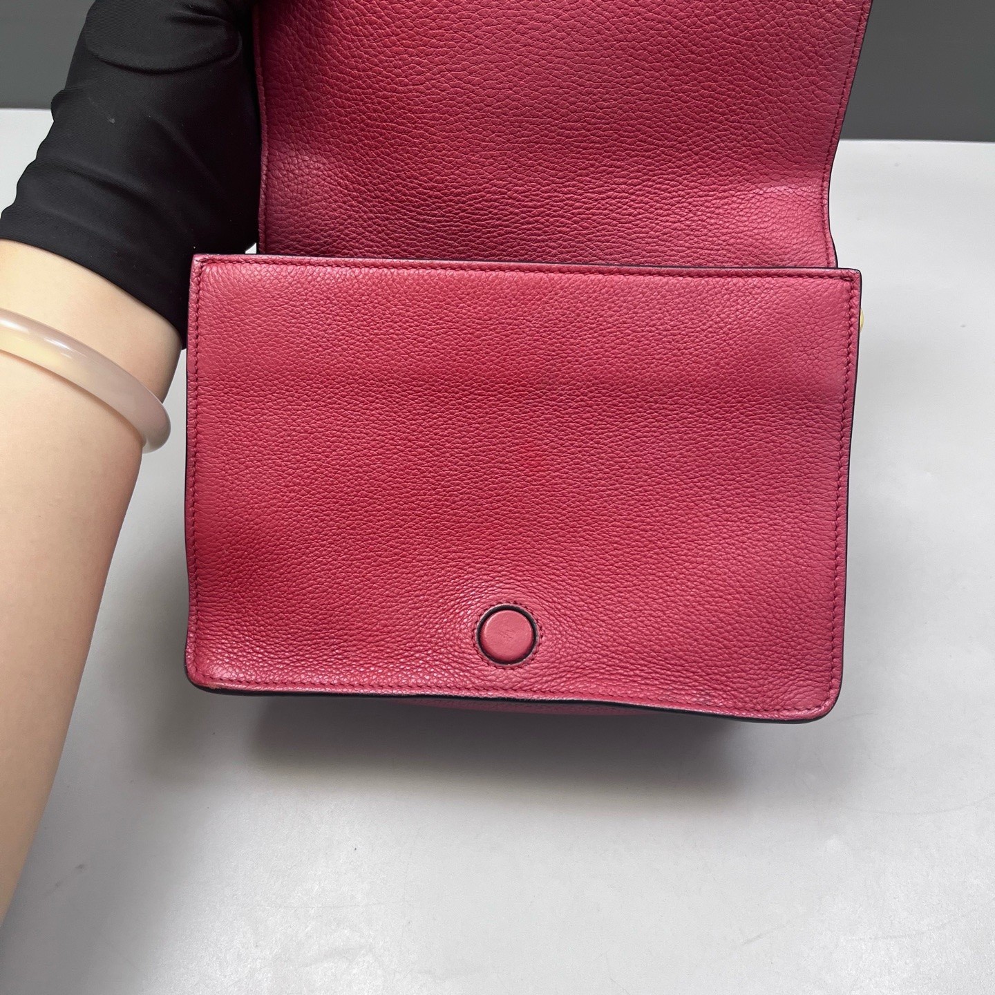 Prada Pre-Owned Authentic Crossbody Bag 20*14*8 Free Tracked Shipping
