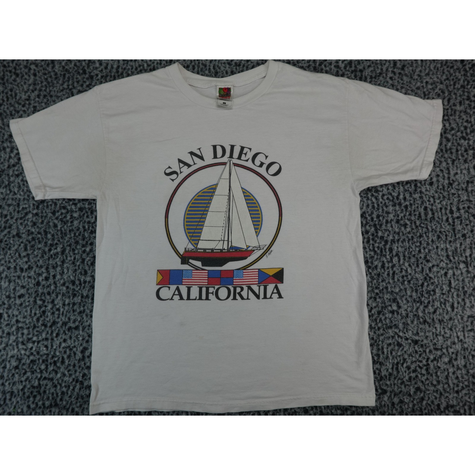 Fruit of the Loom San Diego California Sailing Graphic T-Shirt White Mens Large