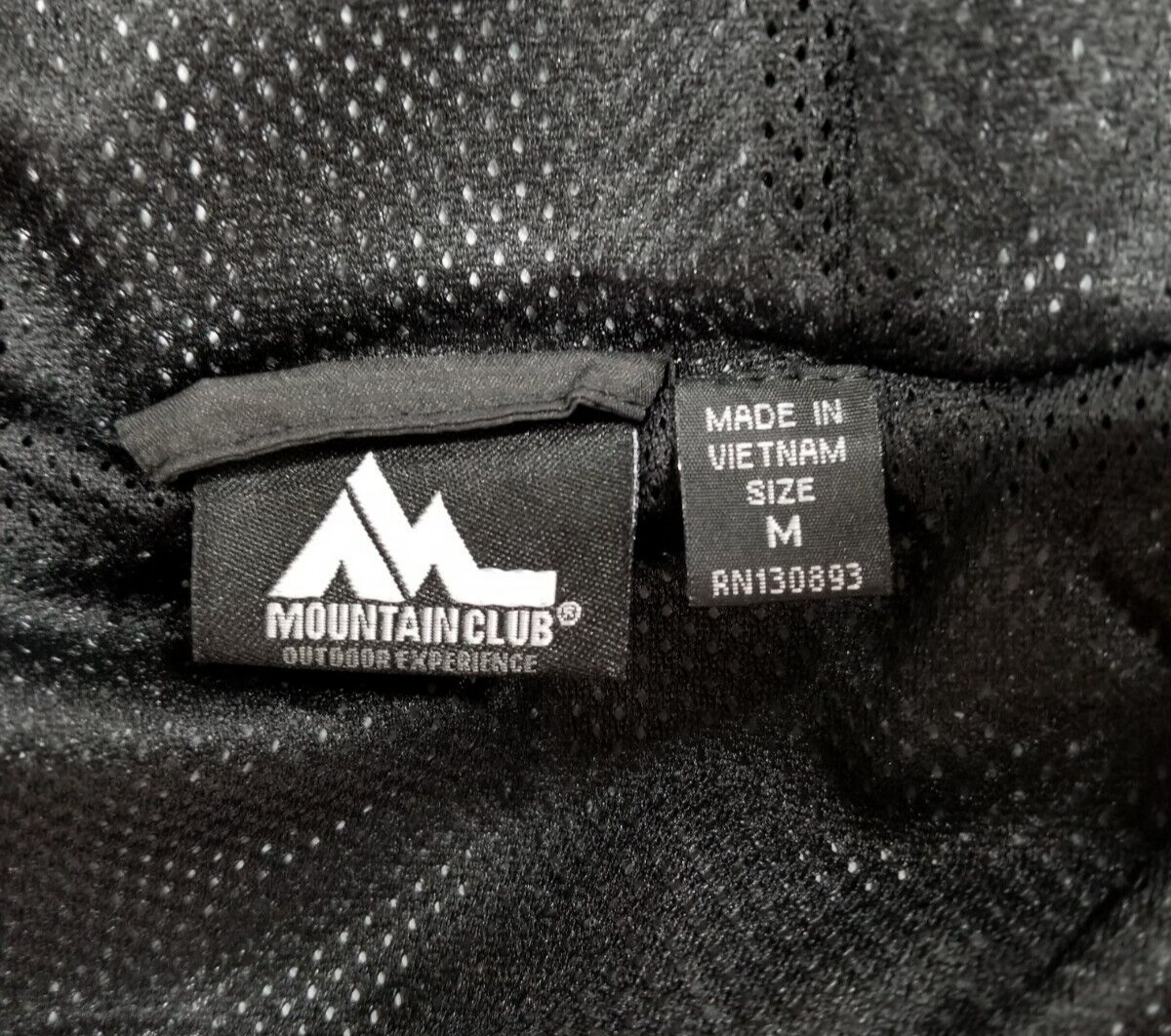 Mountain Club Black Gray Men’s Jacket Size L PIT TO PIT 24 IN