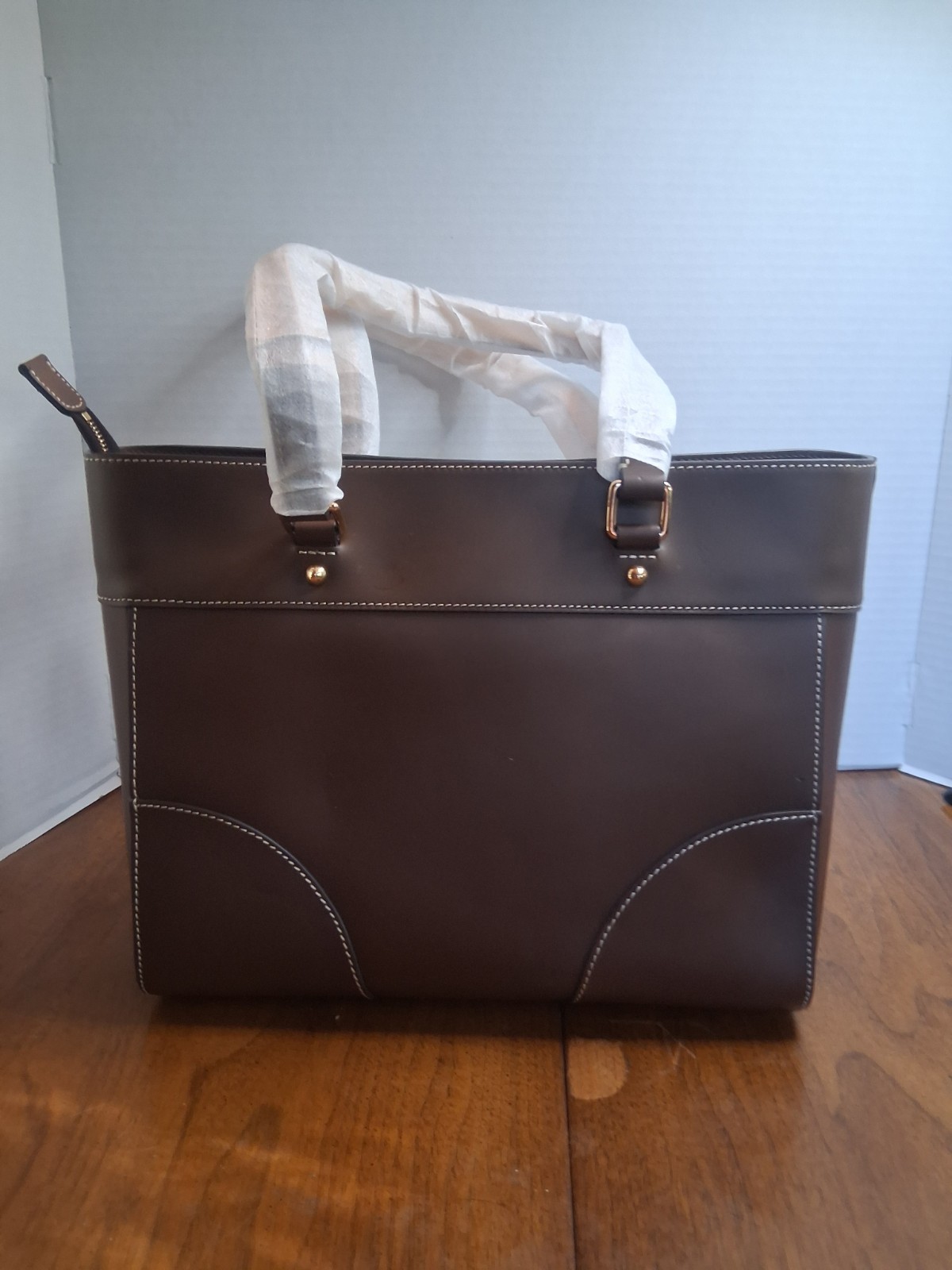 Dooney & Bourke Brown Satchel Top Handle Zip Gold Hardware Red Lining