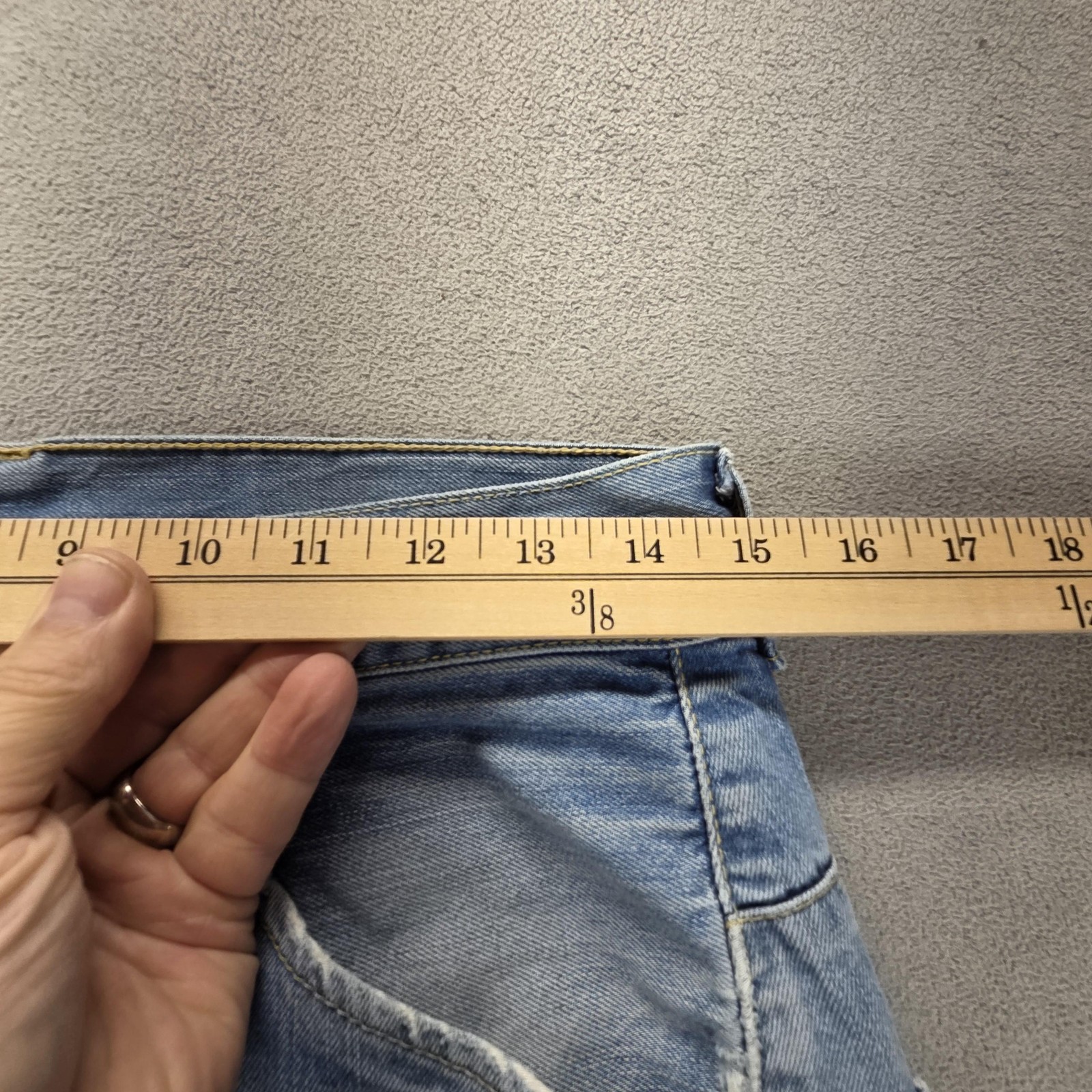 Vintage Levis Engineered Jeans Mens Blue Twisted Flap Pocket Fits 28×30