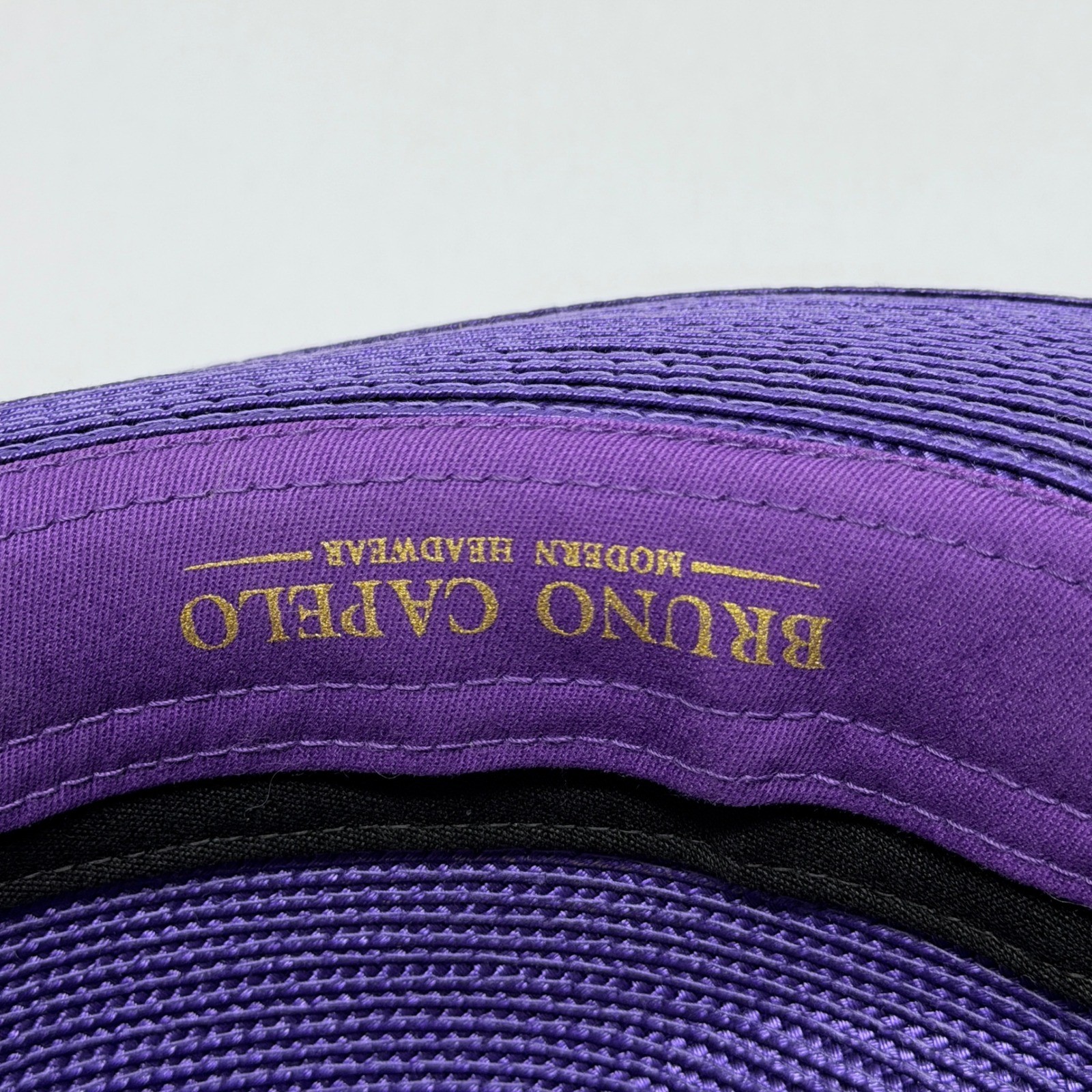 Bruno Capelo Francesco Collection Purple Straw Fedora Hat Medium Lion Pin Mens