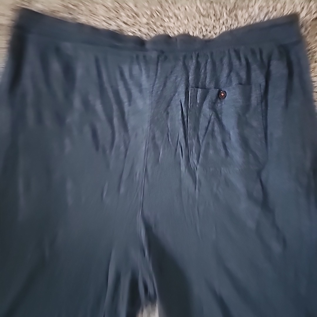Tommy Bahama Men’s Shorts With Pockets Size XLT Blue