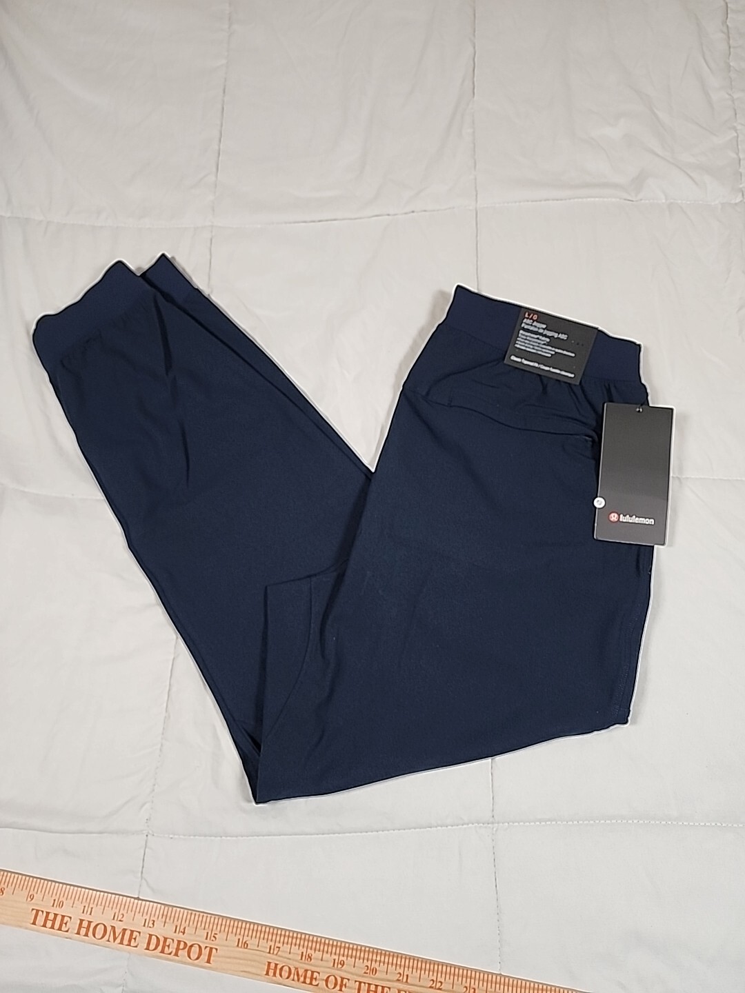 Large Lululemon ABC Men Jogger Pants True Navy New with Tags LM5AMZS Retail $128