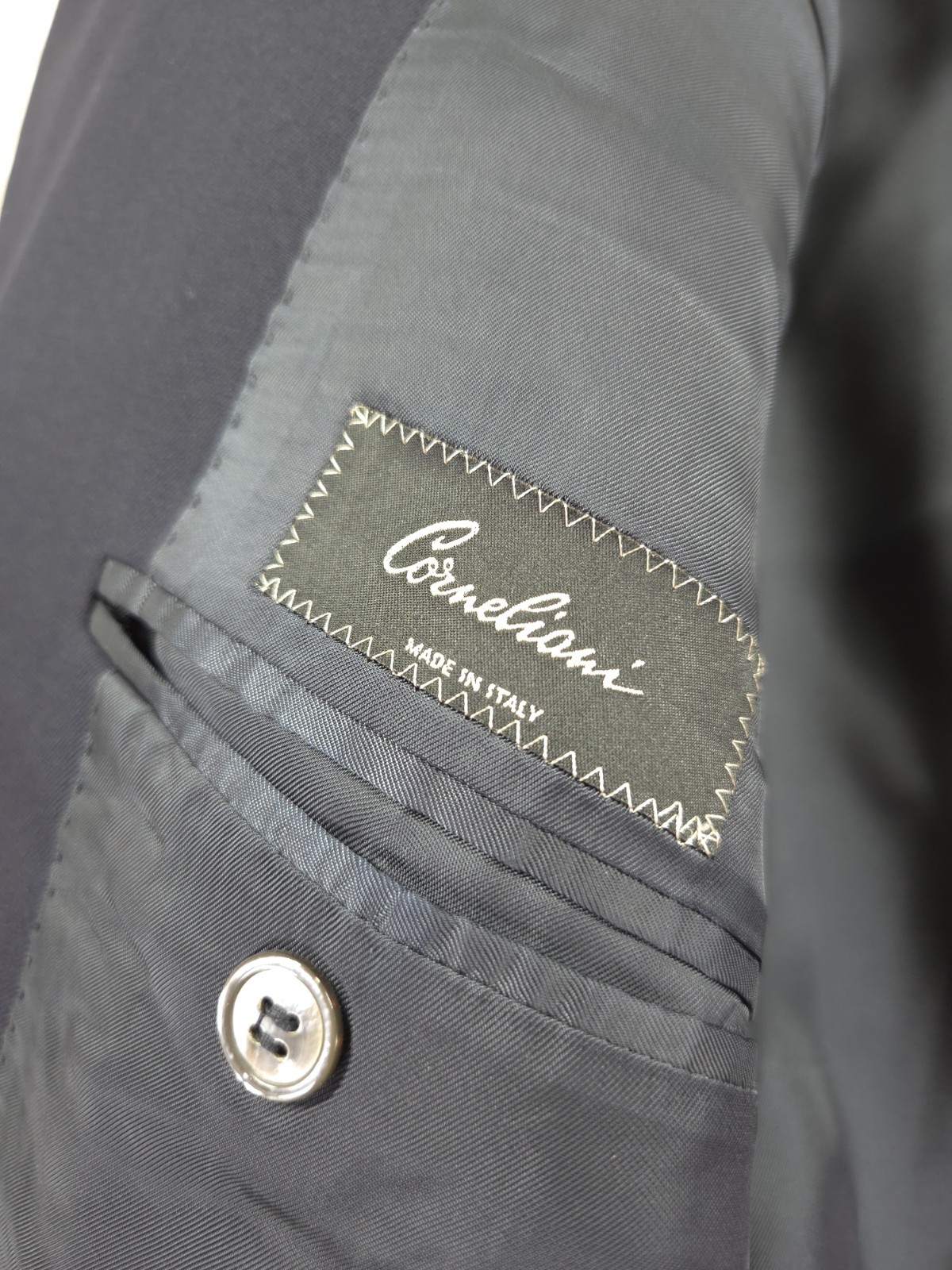 Corneliani Extra Fine Wool Suit Blazer 42R 3 Button Coat Navy Blue Italy