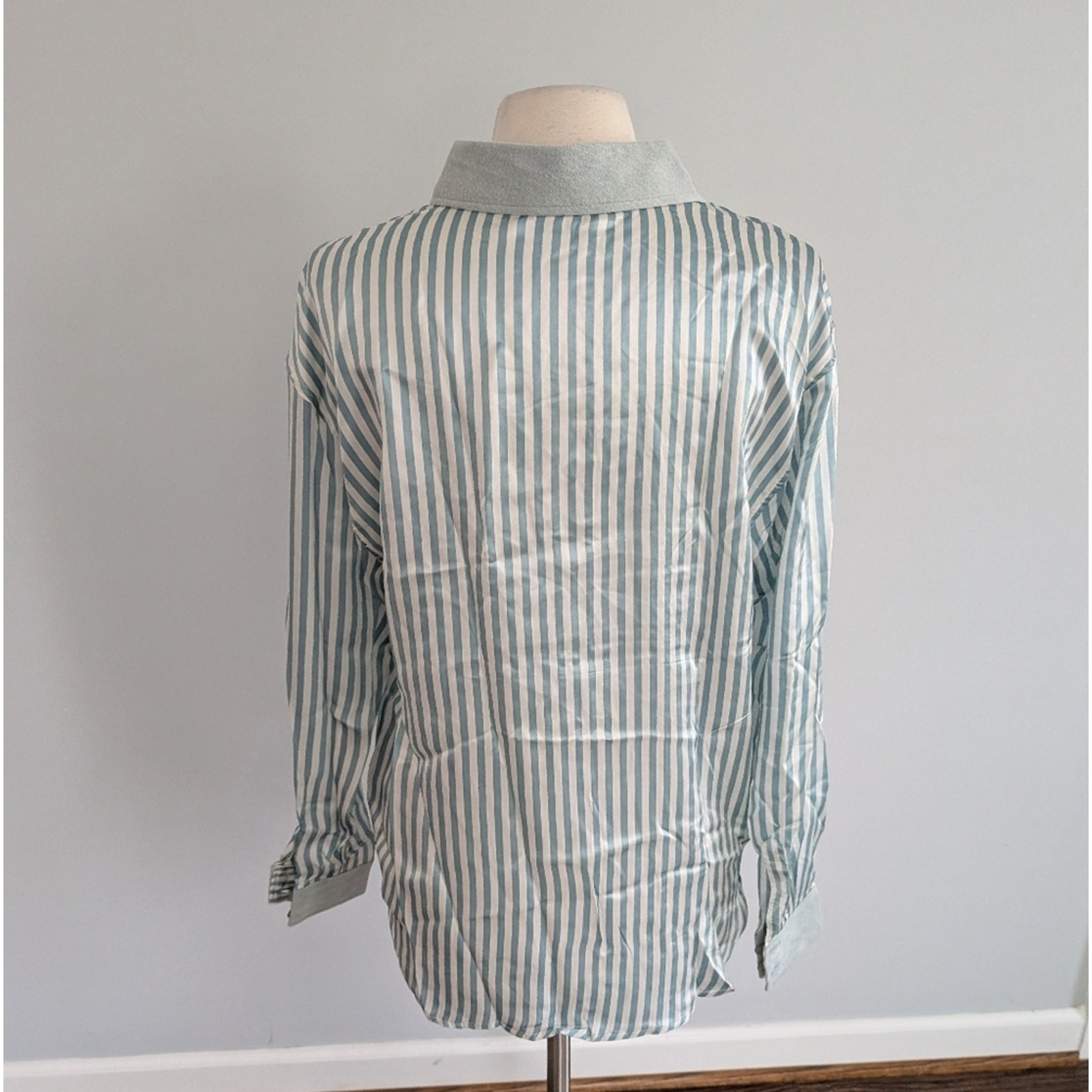Women’s Braefair Silk Leather Collar Button Down Blouse XL Mint Cream
