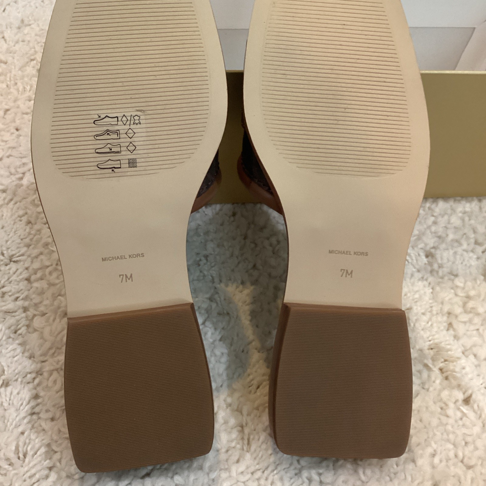 Michael Kors~Mandy Slide Sandals in Logo Print Brown/Luggage~Size: 7M~NEW in Box