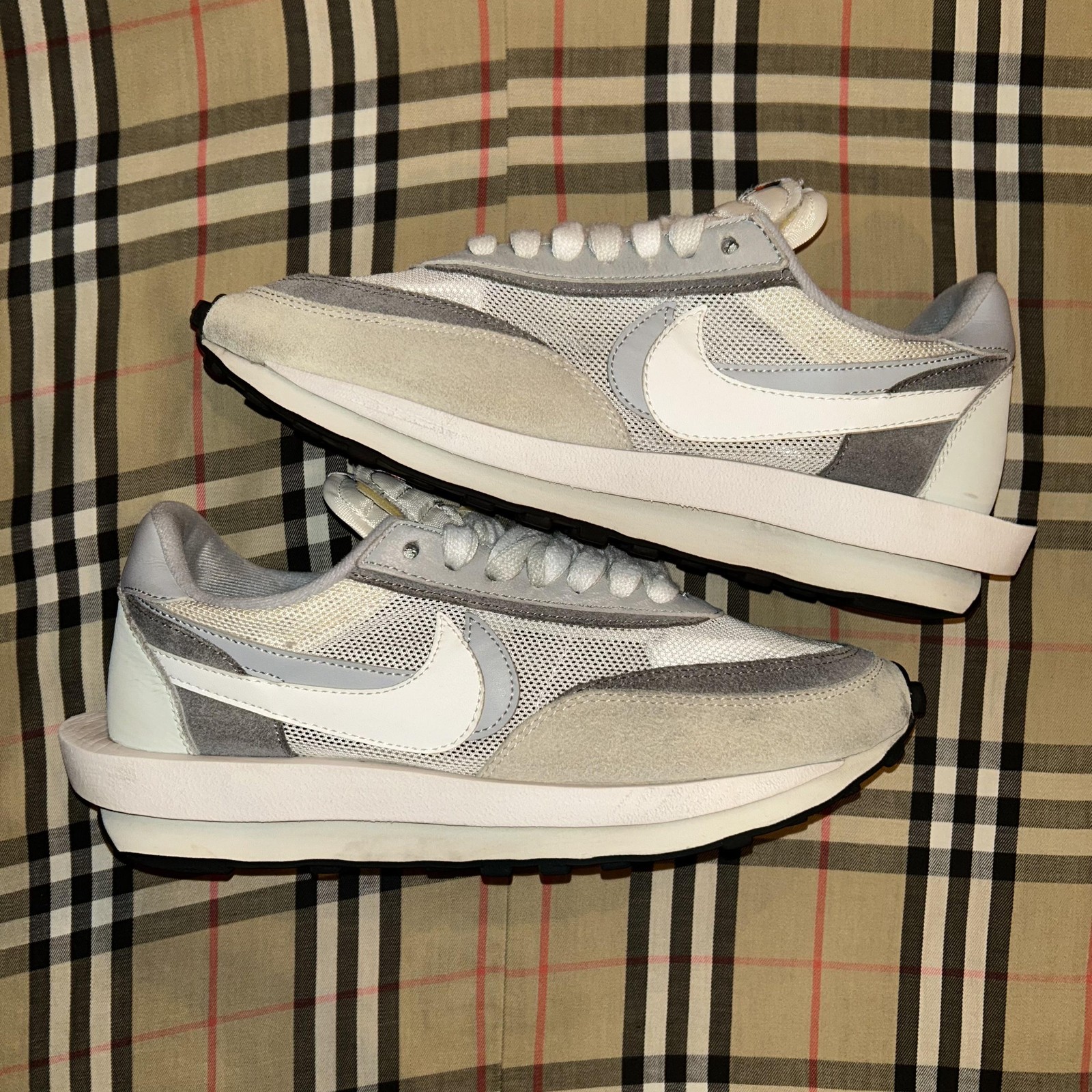2019 Nike Sacai LDWaffle Summit White Gray Running Sneaker Mens Sz 10 BV0073-100