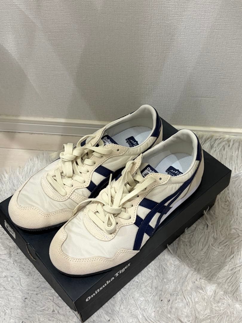Onitsuka Tiger SERRANO 25.5cm
