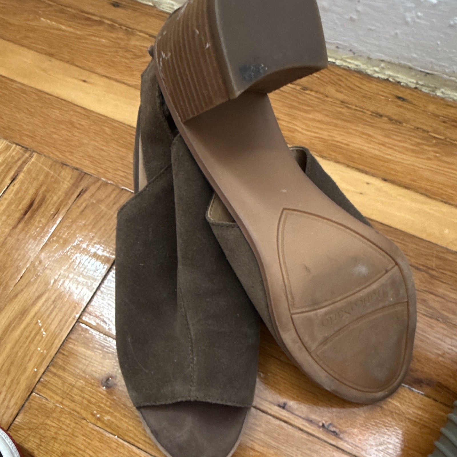 Franco Sarto Women’s Brown Suede Slingback Open Toe Block Heel Slip On 8.5