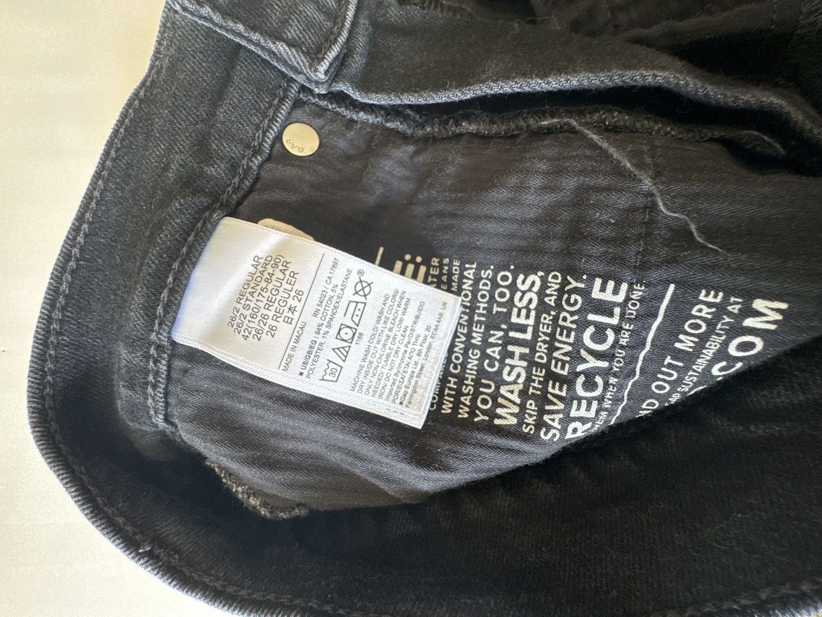 Gap Vintage Slim High Rise Black Denim Jeans