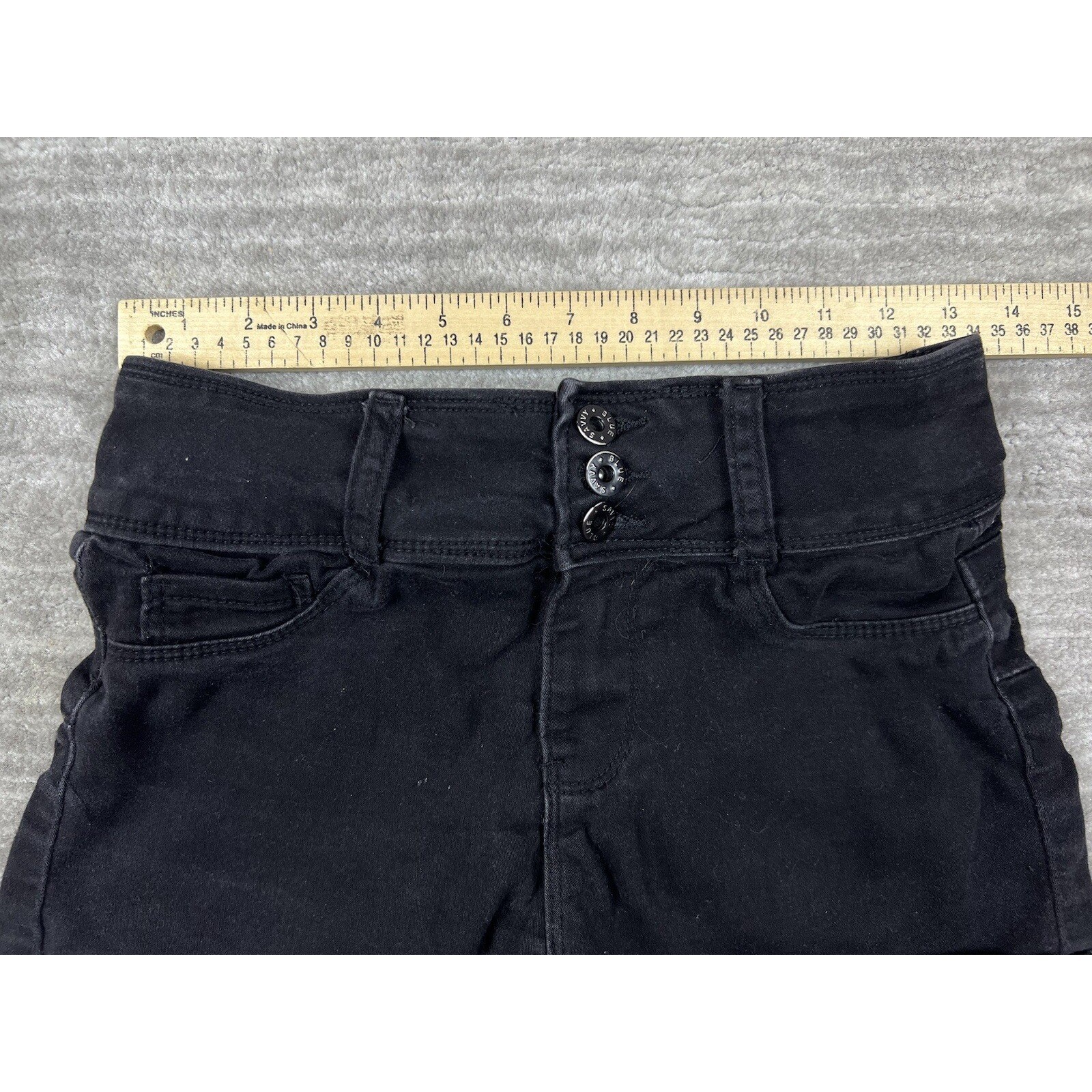 Blue Savvy Denim Shorts Womens 5/27 Black High Rise Triple Button Cuffed Stretch