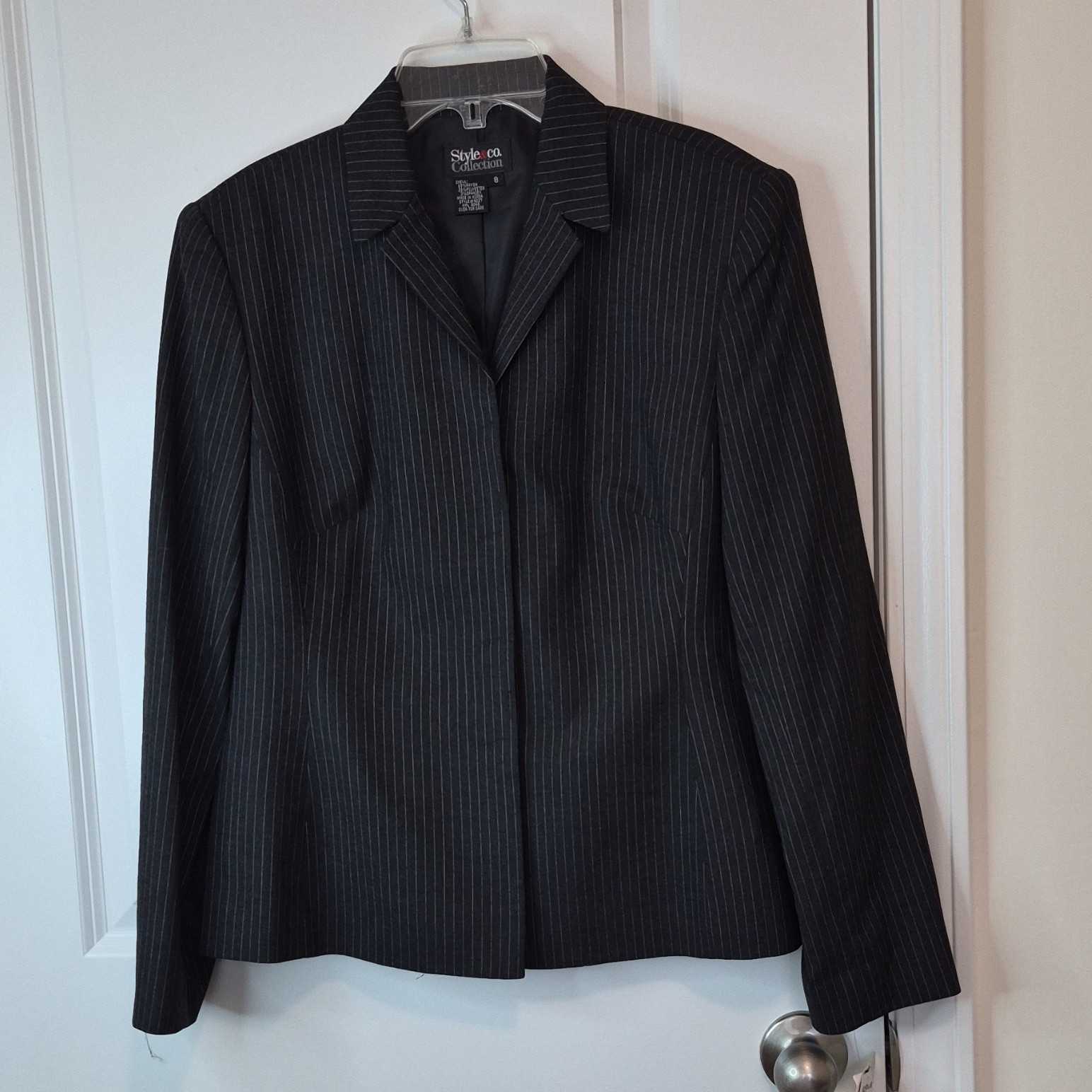 Style & Co. Collection Women’s 8 Pinstripe Lined Button Blazer Jacket Black