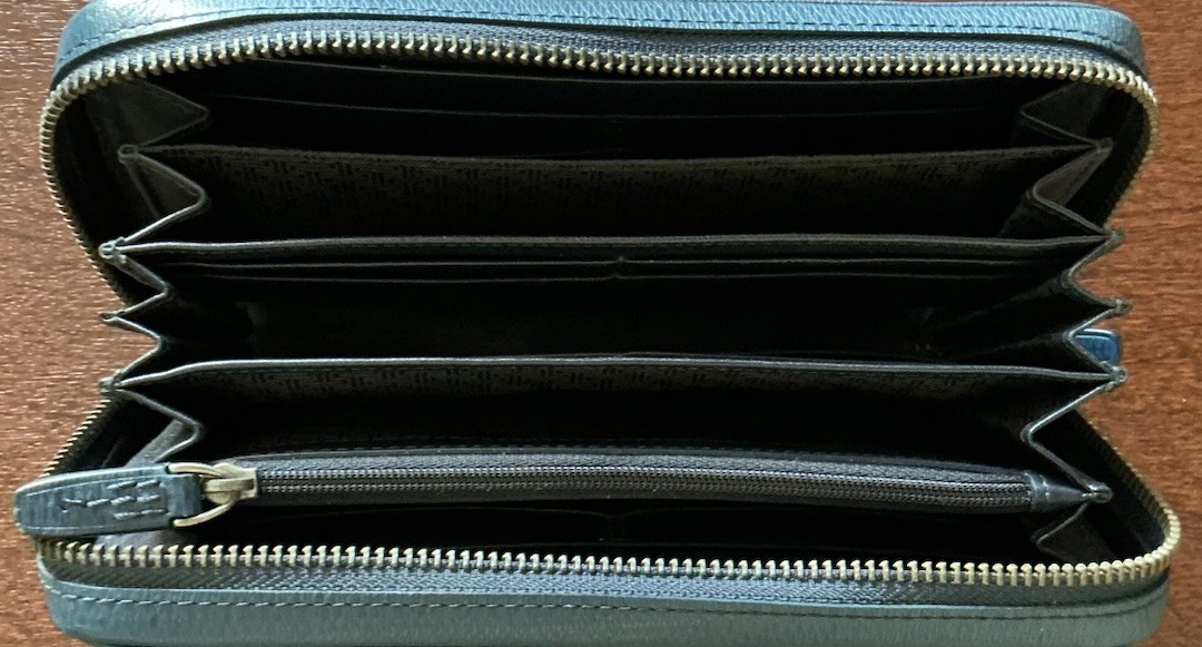 TUMI ~MONACO COLLECTION~ 8” TRAVEL/MULTI-PURPOSE WALLET ~ TEXURED LEATHER ~ BLUE