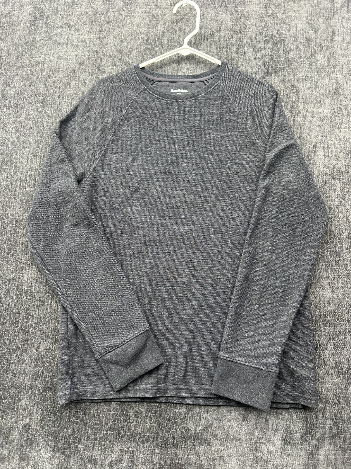 Goodfellow & Co Thermal Top Mens M Gray Standard Raglan Sleeve Knitted Side Slit