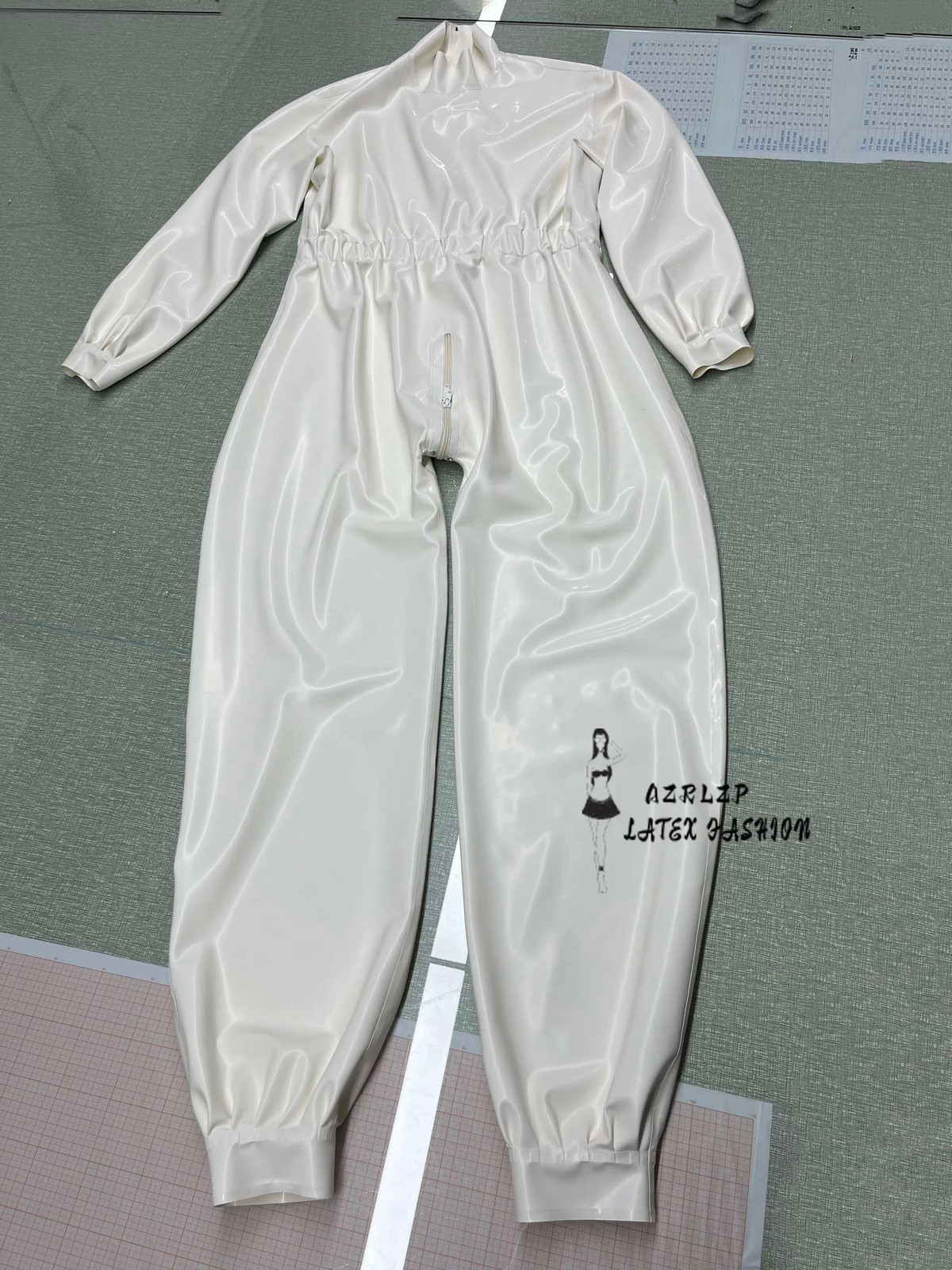 Unisex Loose-Fit White Latex/Rubber Bodysuit