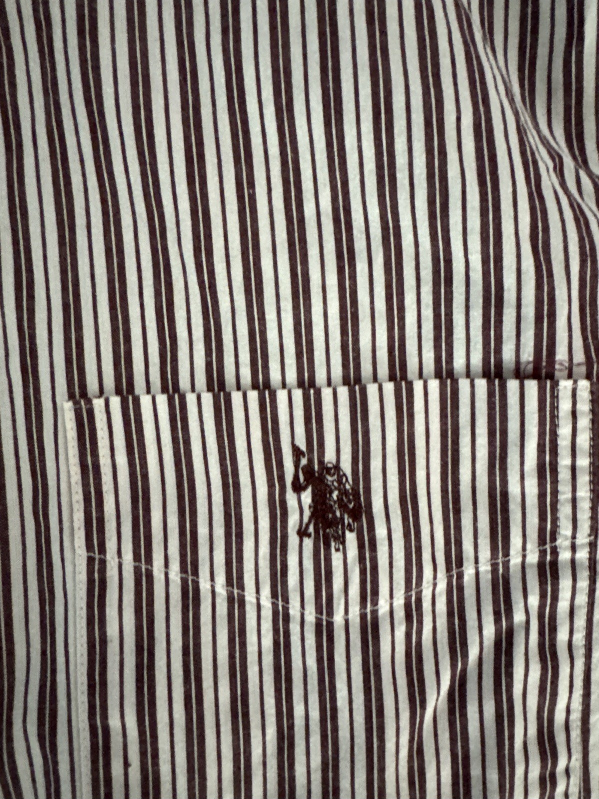 Men’s US Polo Assn. Size Large Long Sleeve Button Up Shirt