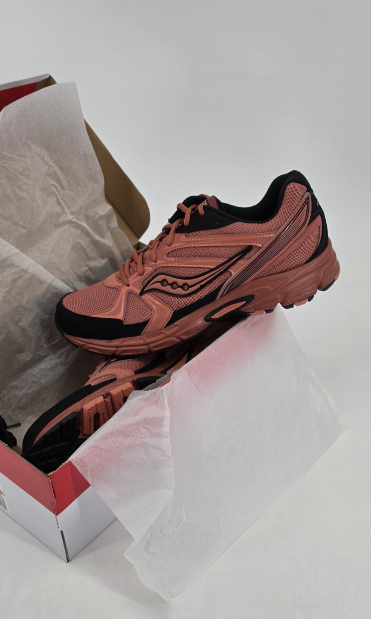 Saucony Ride Millennium Sneakers Men’s Size 11 Hot Sauce Red MEW1236 S70942-2