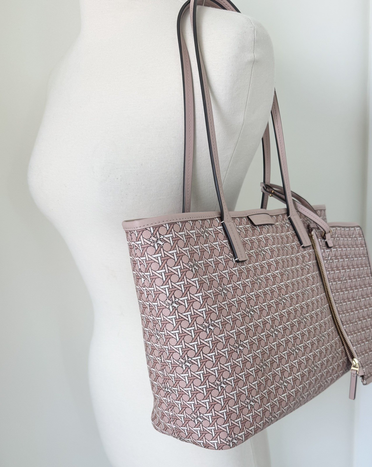 Tory Burch T Monogram Tote Pink Beige Zip Closure & Pouch Gold Hardware
