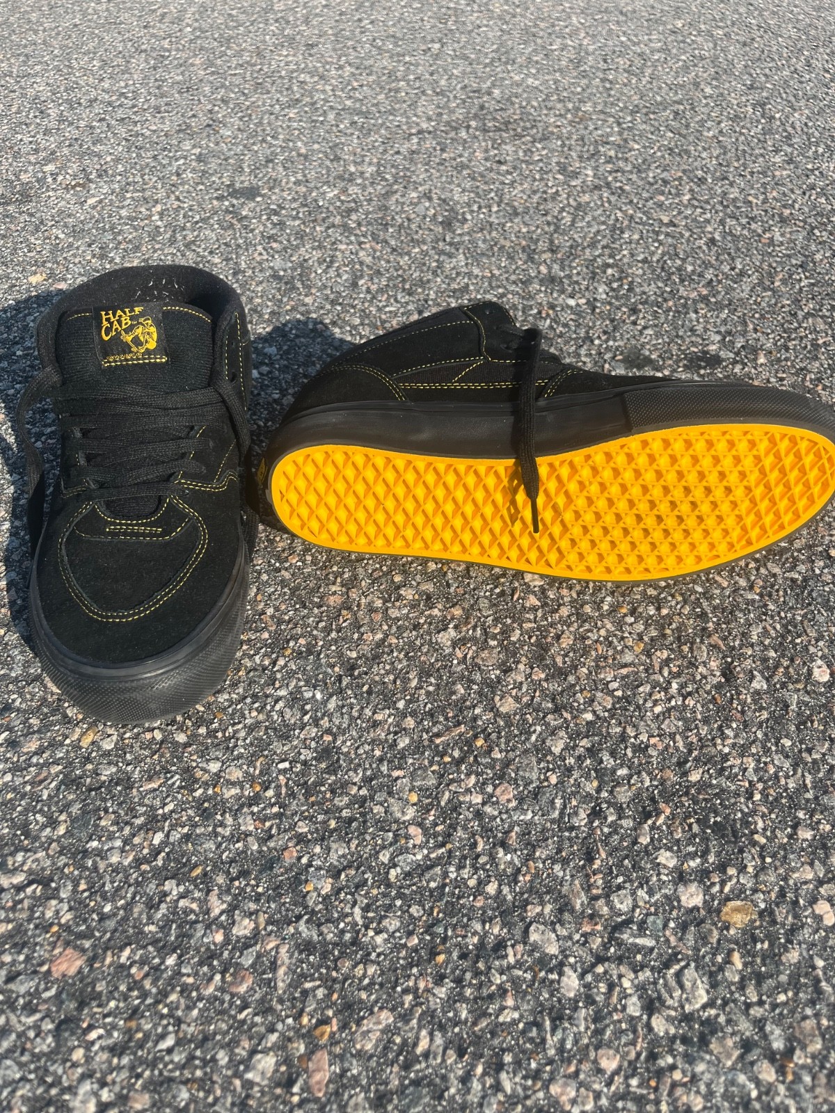 Vans Half Cab Black Mustard Size 12