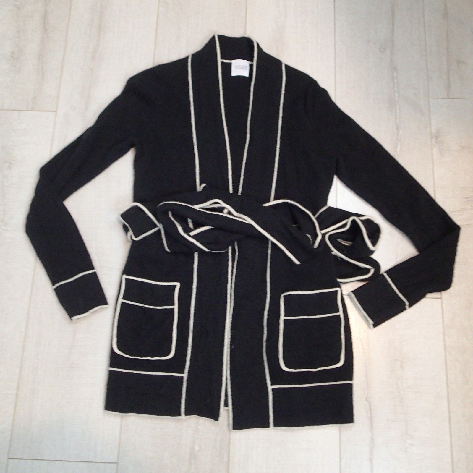 Madeleine Thompson black Cashmere Cardigan Long Sleeve sz S sweater belt pockets