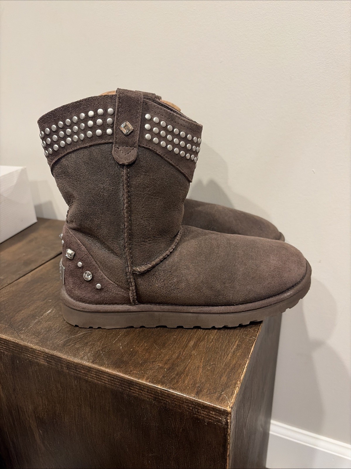 Ugg Bowen Studded Swarovski Crystal Boots. Women’s Size 7