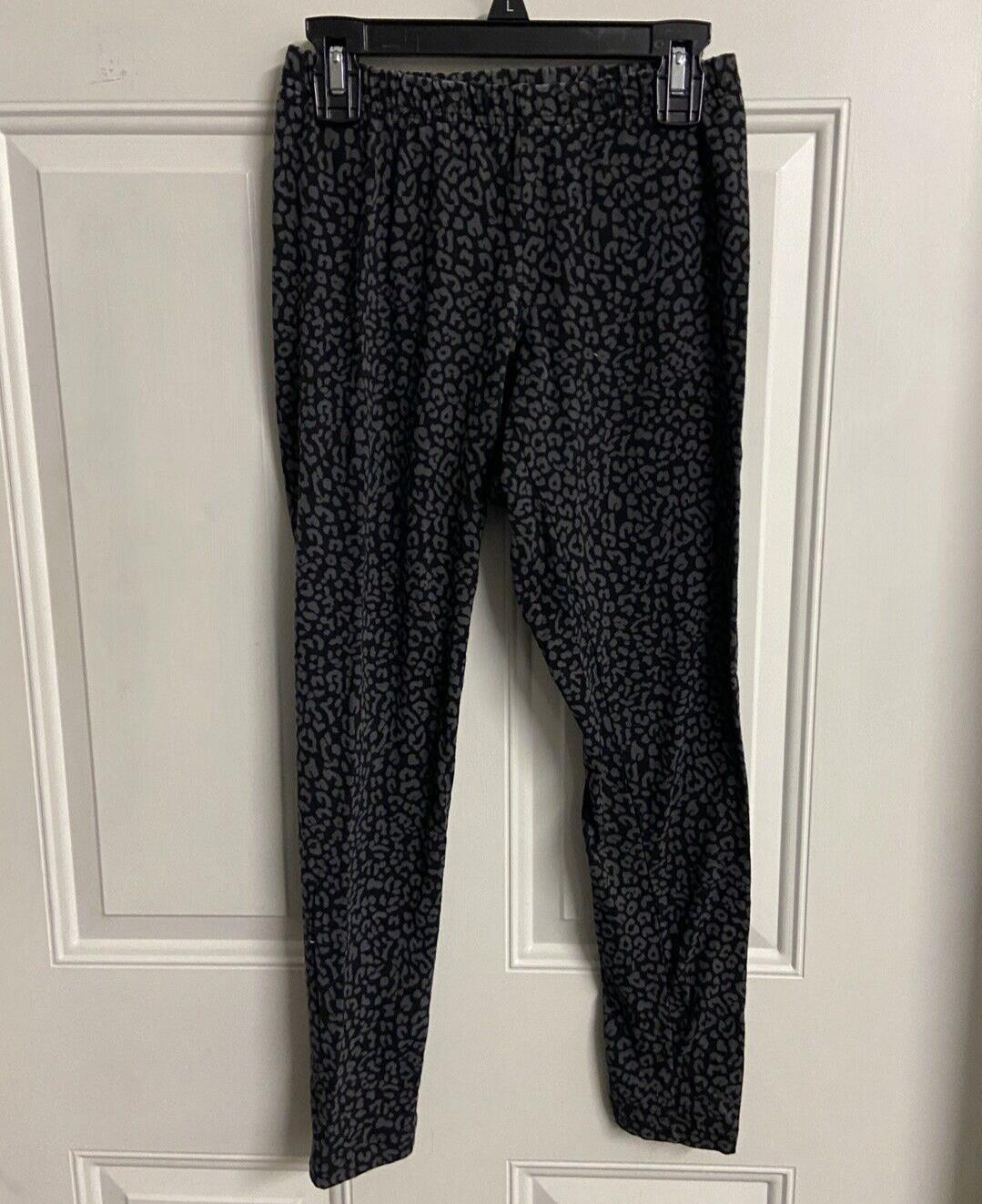 Old Navy Leggings Womens Small Black Gray Animal Print Stretchy Athleisure Comfy