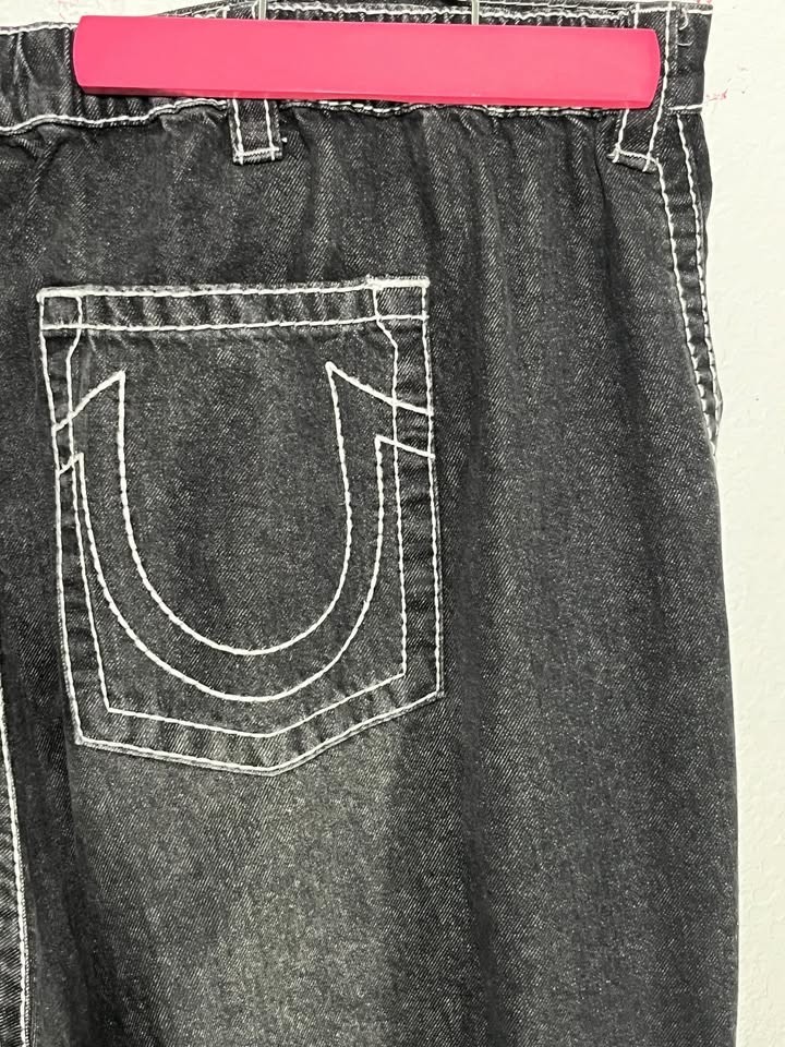 True Religion Men’s Jeans Size 46 Grey Black Contrast Stitch Horseshoe Denim