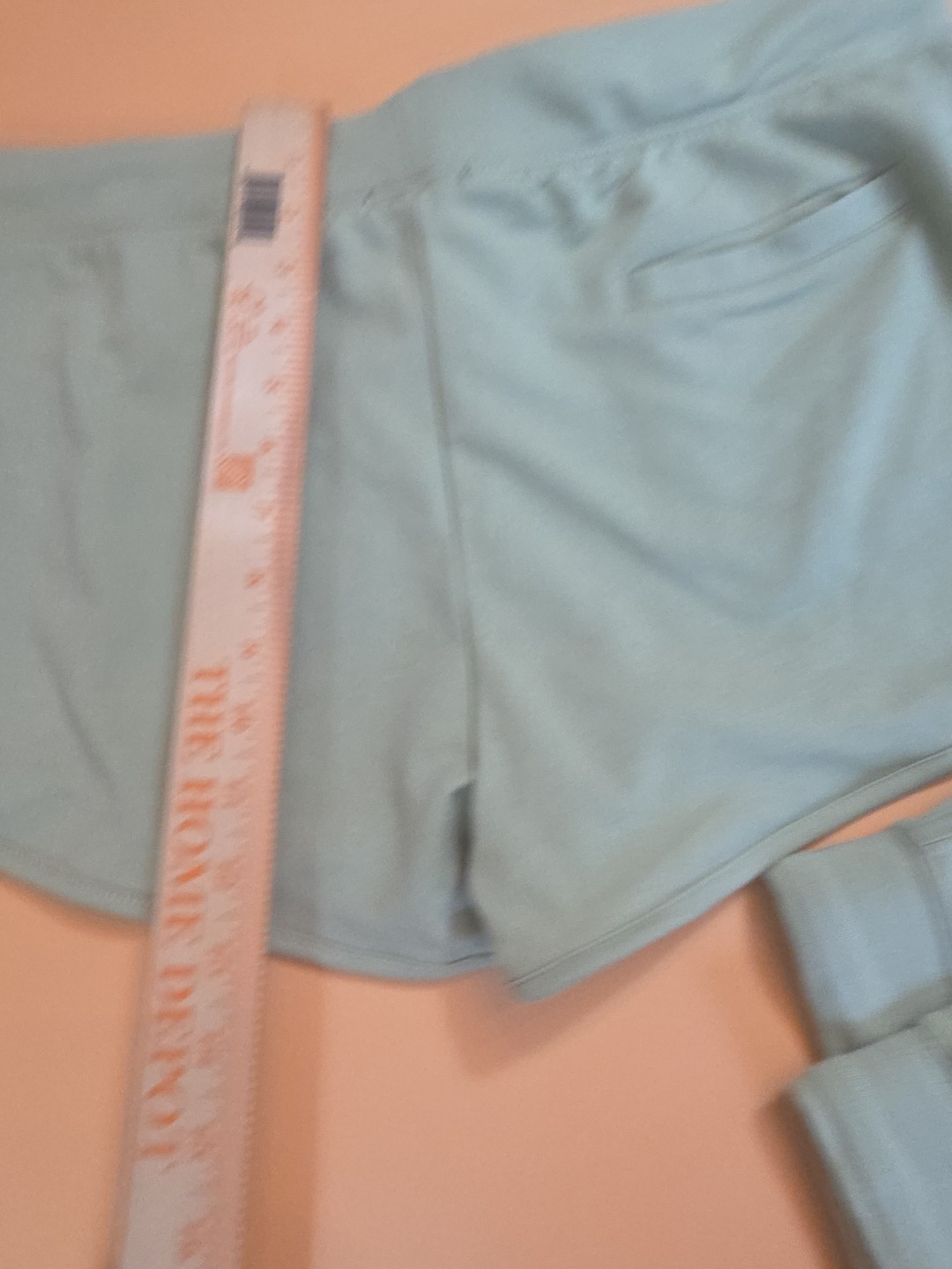 Ambiance Clash Bouclé Women’s Shorts Size Large Sage Green Drawstring Casual Lou