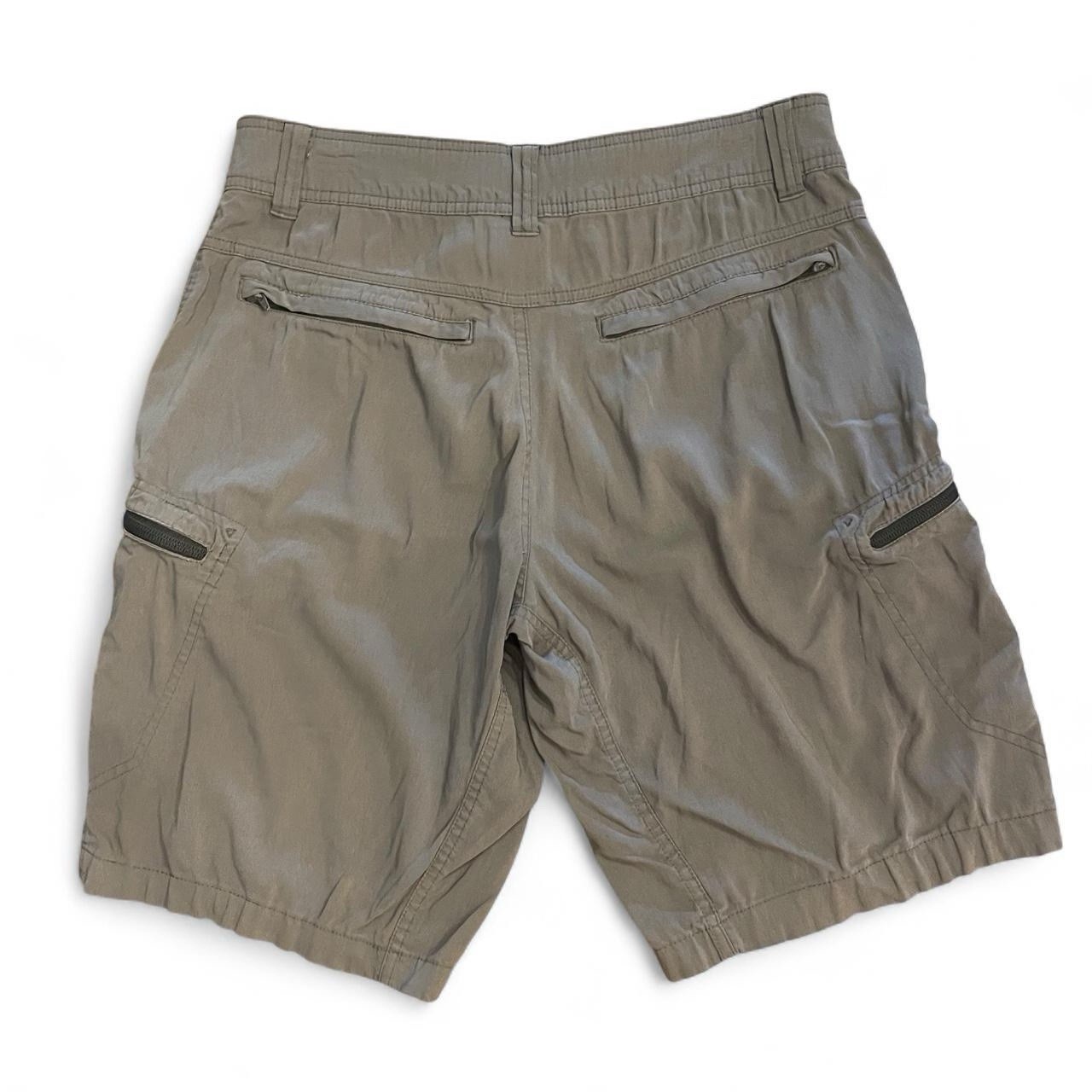 Gerry’s gray khaki shorts size 32 #gerrys #khaki