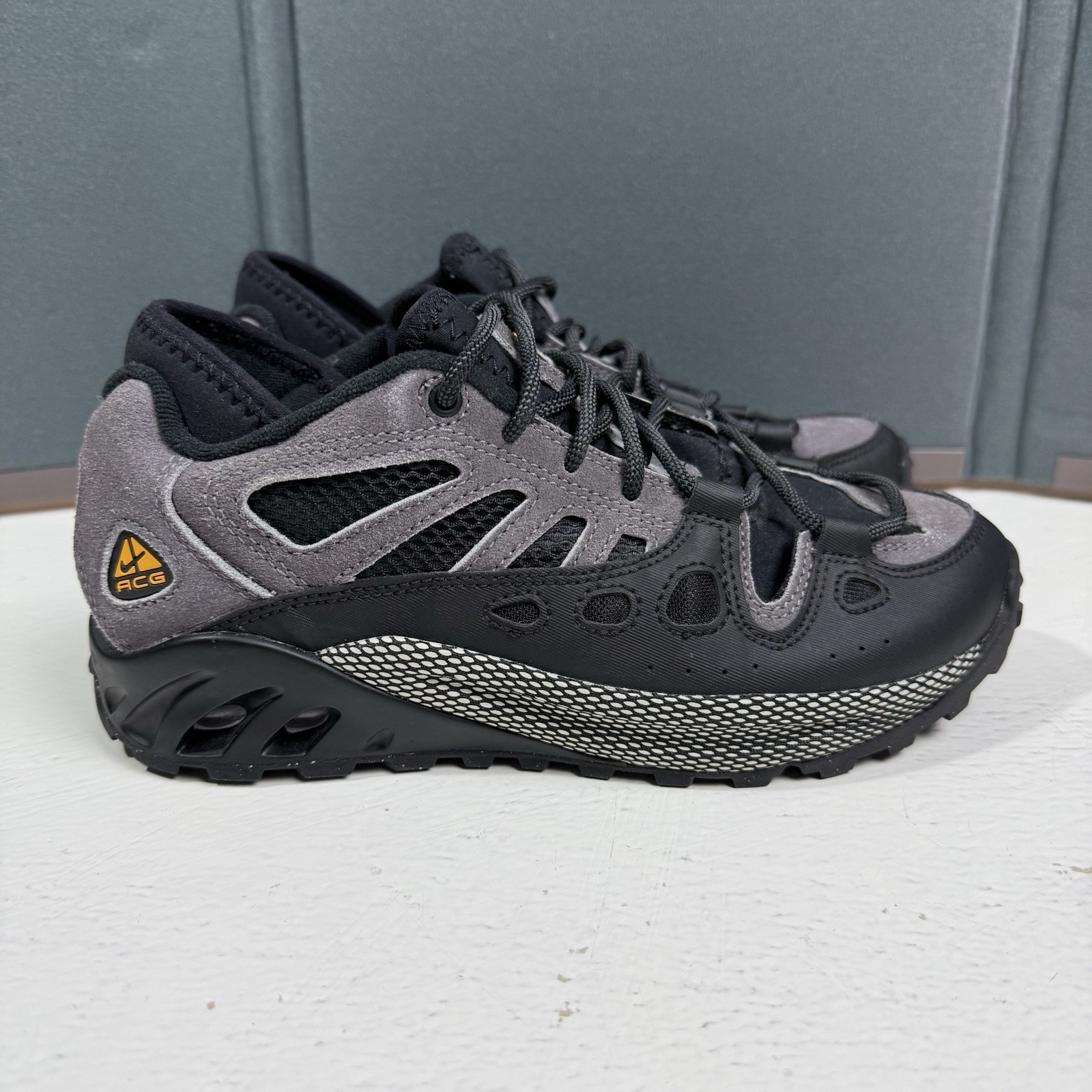 Nike ACG Air Exploraid Light Graphite Men Trail Shoes FV2925-001 Size 9