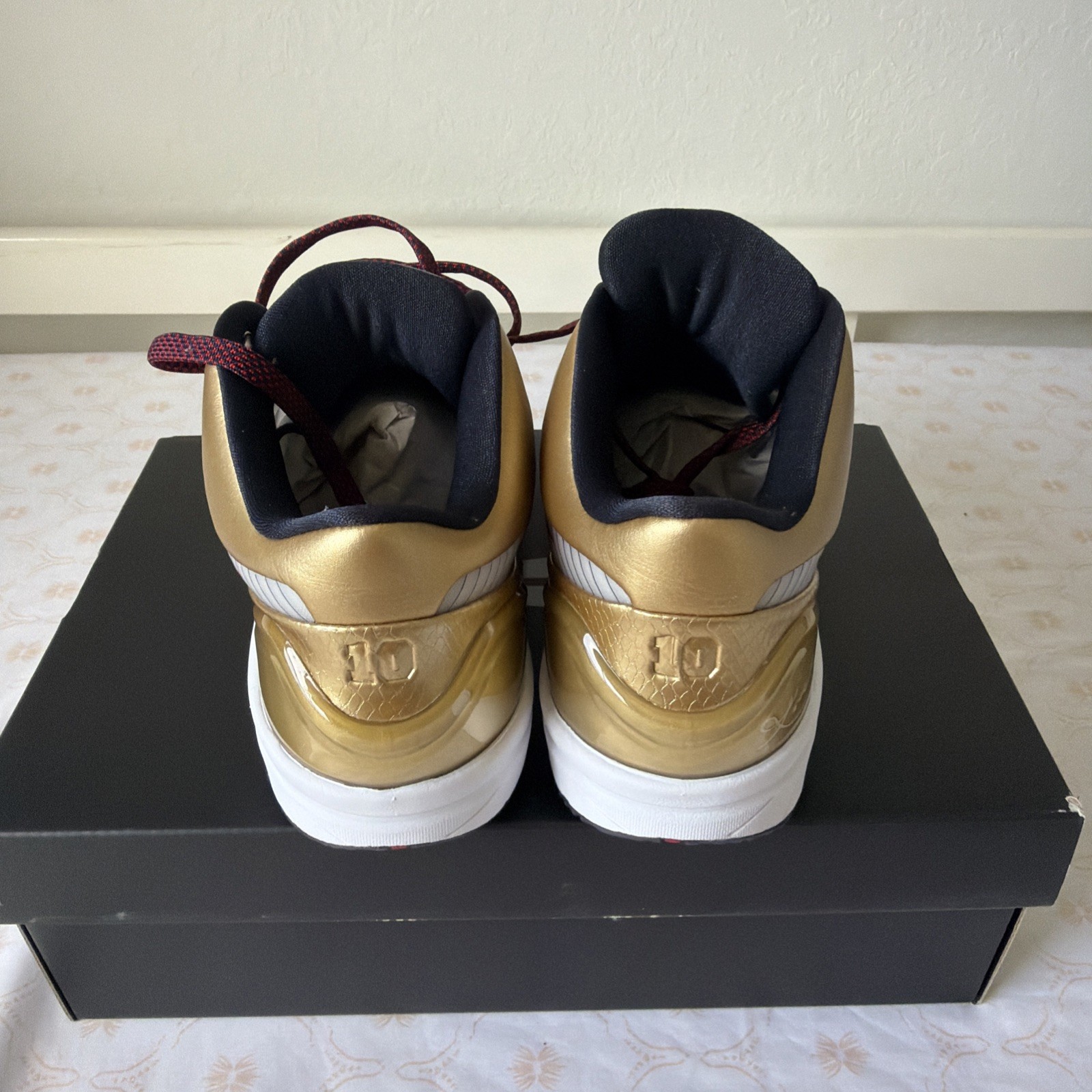 Nike Kobe 5 Protro “GOLD MEDAL” 2024 – Size 10 – FQ3544 100 (15640-3)