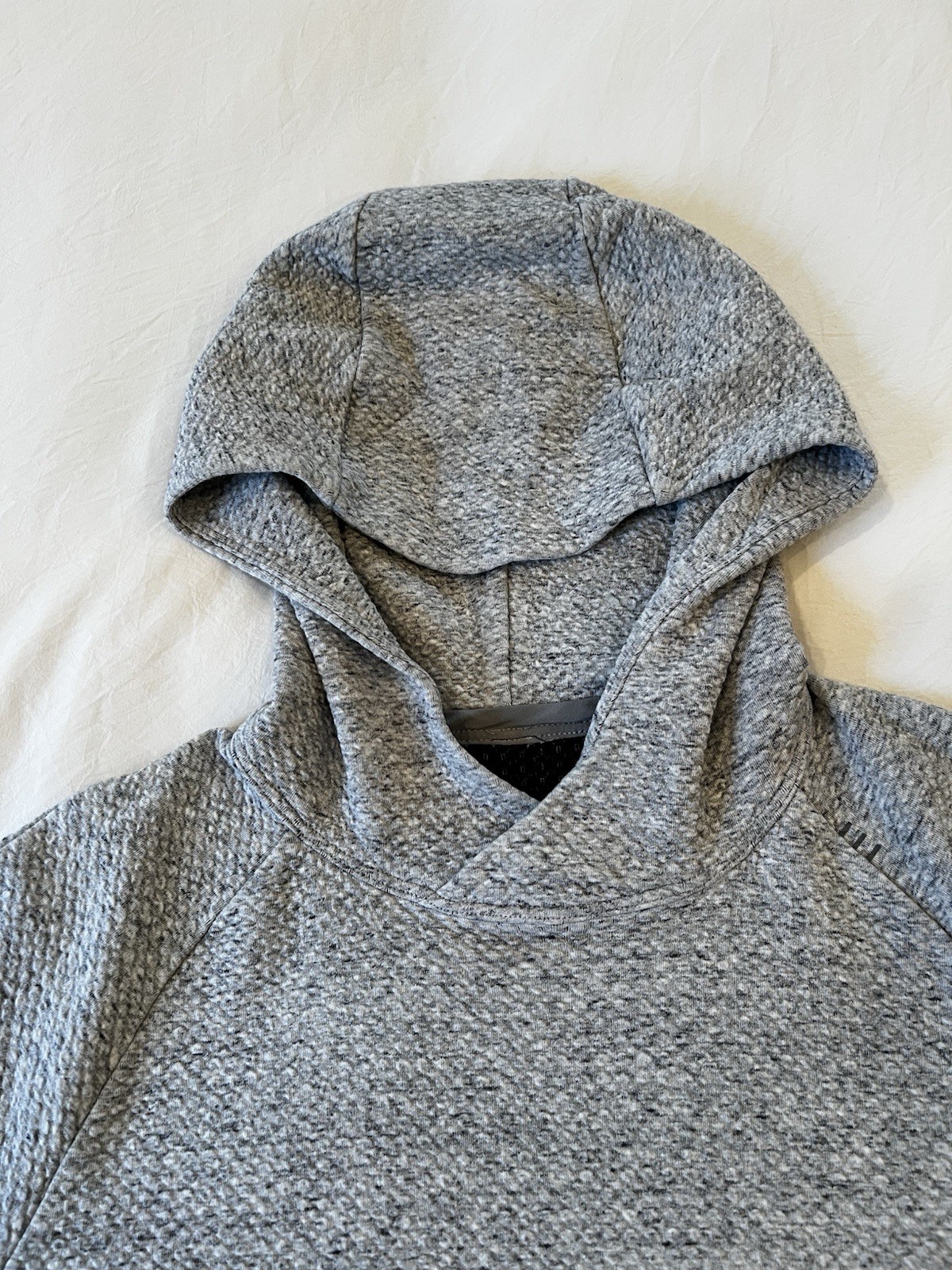 Lululemon at Ease Men’s Hoodie Small Textured Double Knit, Gray