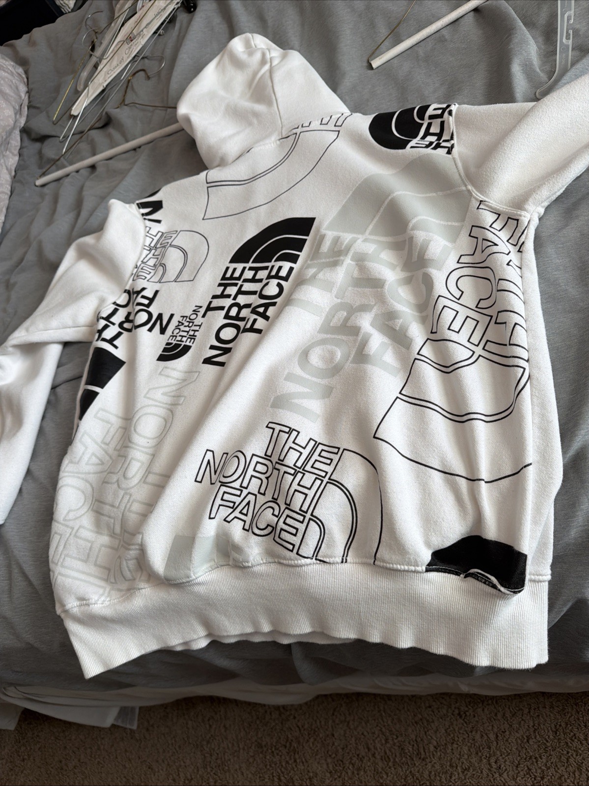 North Face Men’s Hoodie Large White