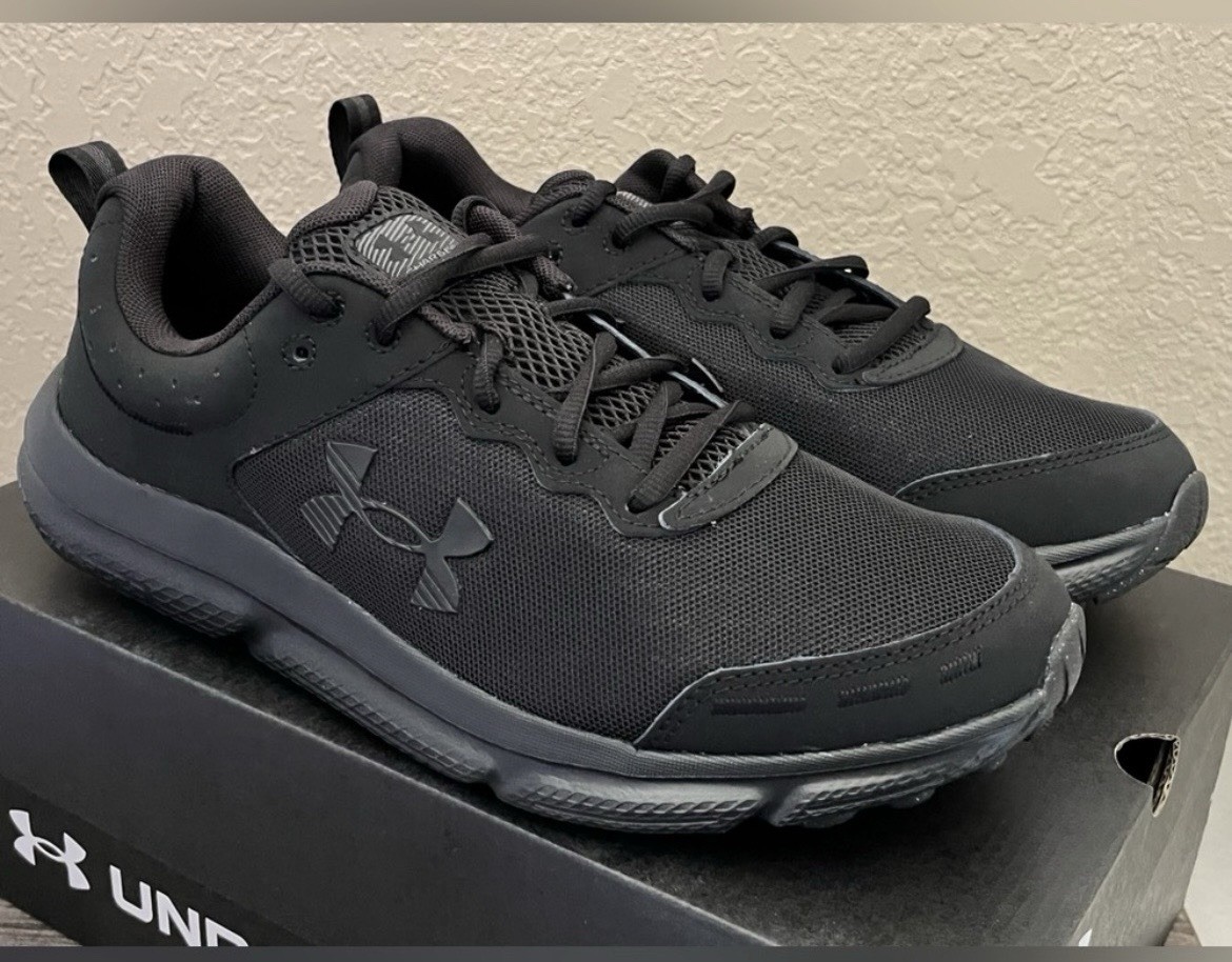 Under Armour Men’s Charged Assert 10 Shoes Black Color Size-10