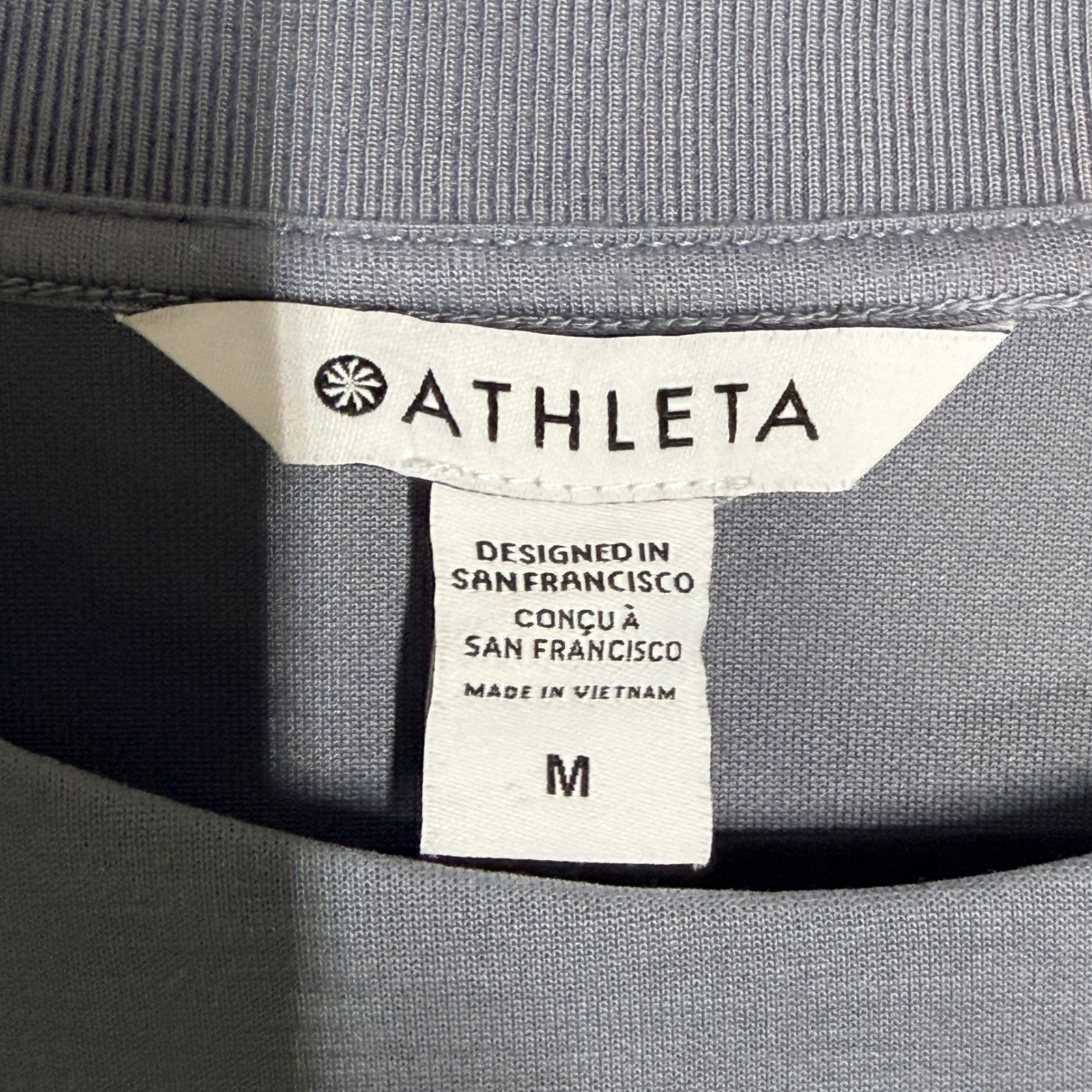 Athleta Seasoft Crewneck Sweatshirt Cosmos Grey Medium SP24 532401