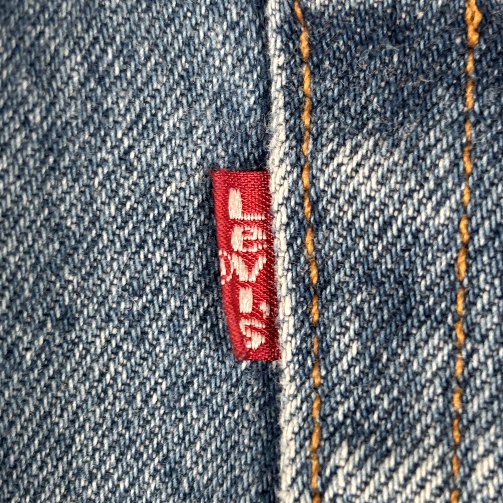 Vintage Levis 501XX USA Made Button Fly Mid Rise Cotton Jeans 36×34 ACTUAL 32×30