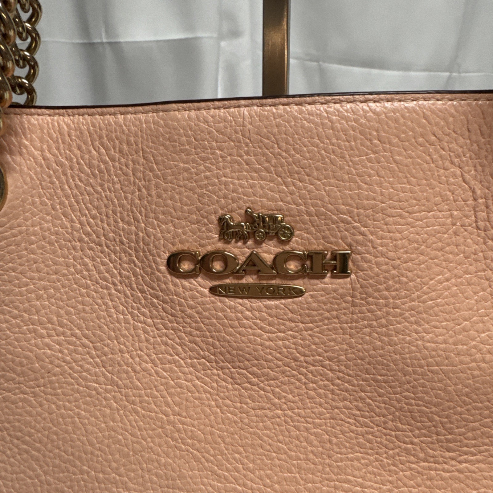Coach Ava Chain Tote . 100% Genuine Coach Handbag Used Peach Pink