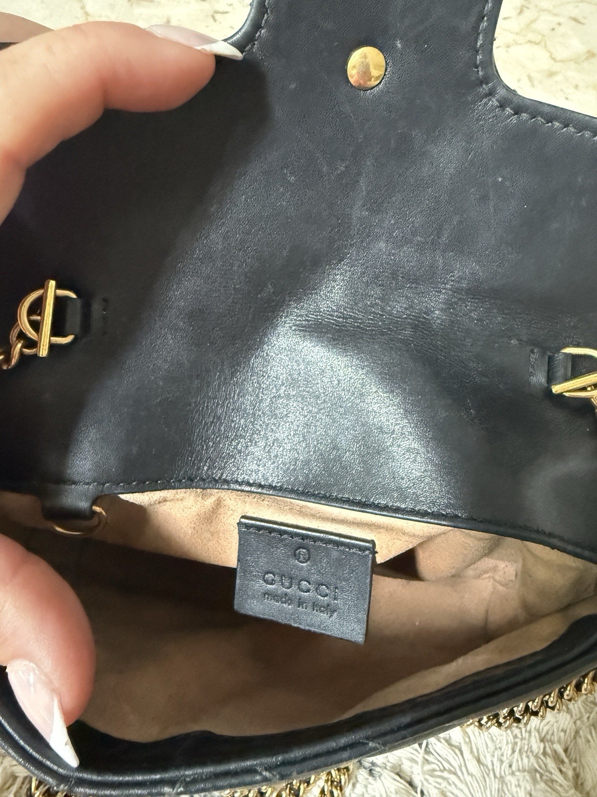 Iconic Gucci Marmont Super Mini Crossbody Black