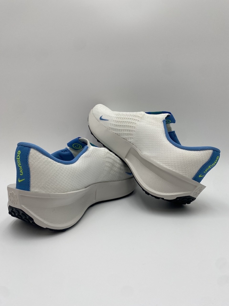 Nike INTERACT RUN EASYON Women’s NEW Running Shoes White/Beyond-Volt Multi Sizes