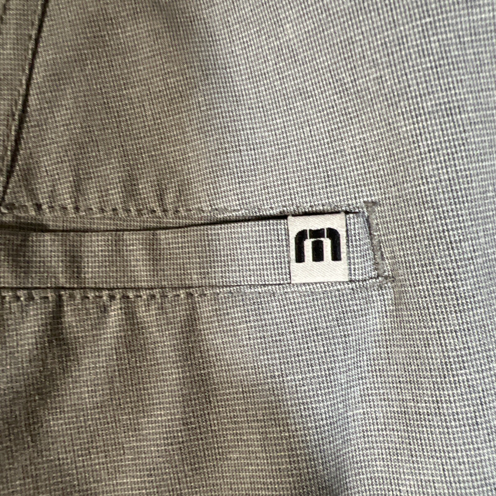 Travis Mathew Men’s Gray Golf Walking Bermuda Stretch Shorts Size 42 Pockets