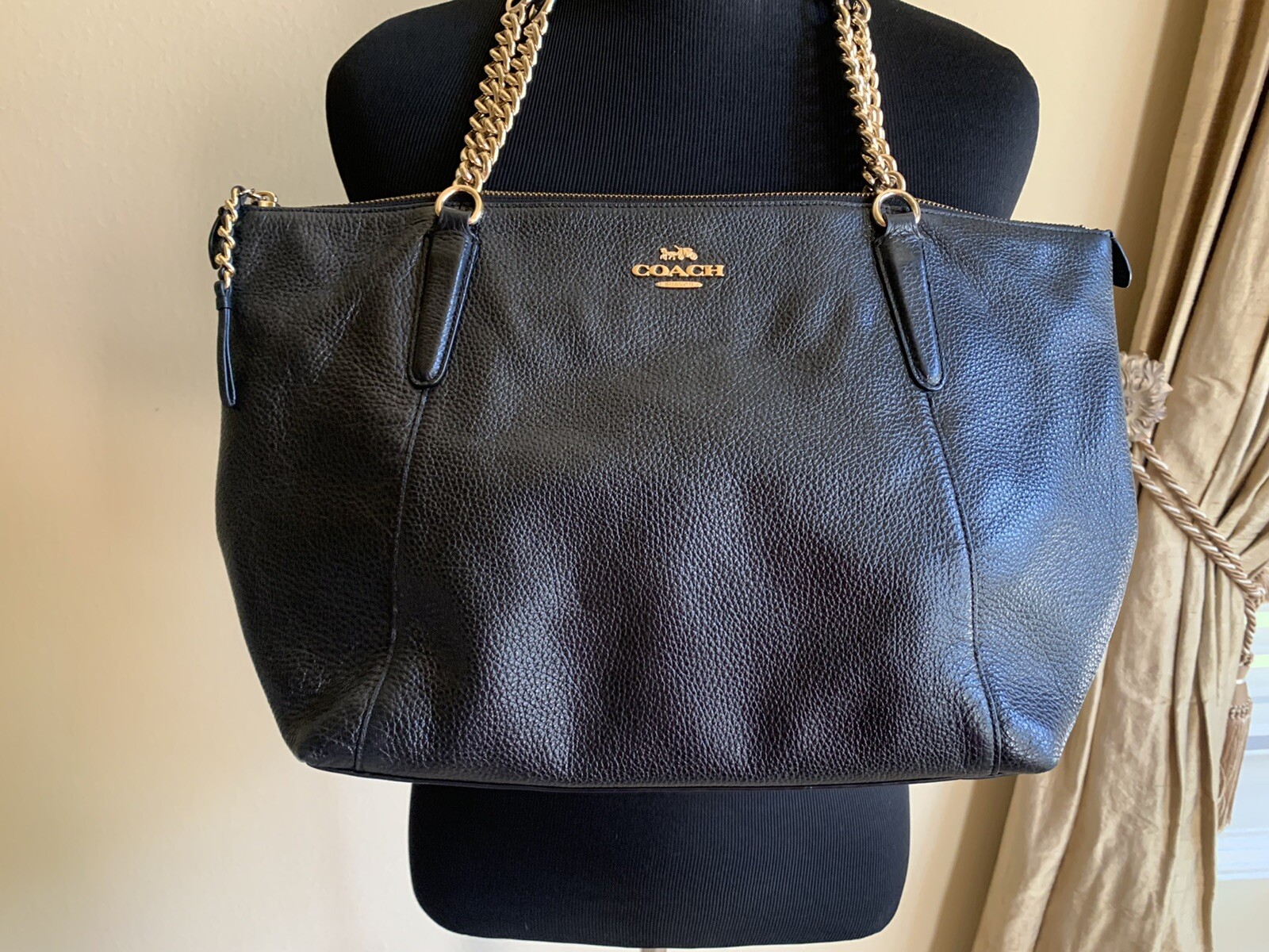 COACH F2221 Black Pebbled Leather AVA Chain Tote Shoulder Bag Gold Hardware EUC