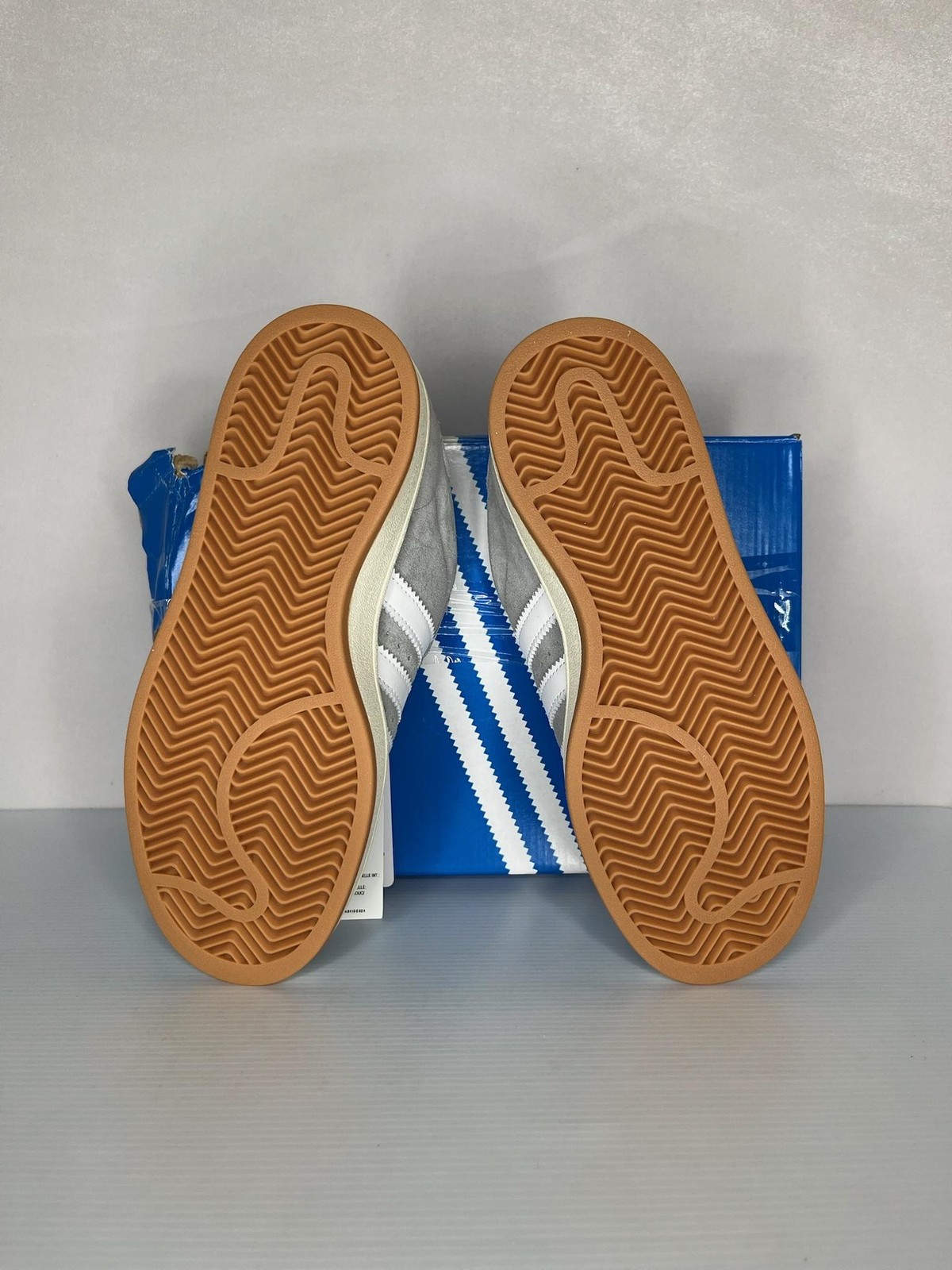 Adidas Campus 00s Men’s 6.5 Gray Suede Gum Sole Sneakers HQ8707 NEW