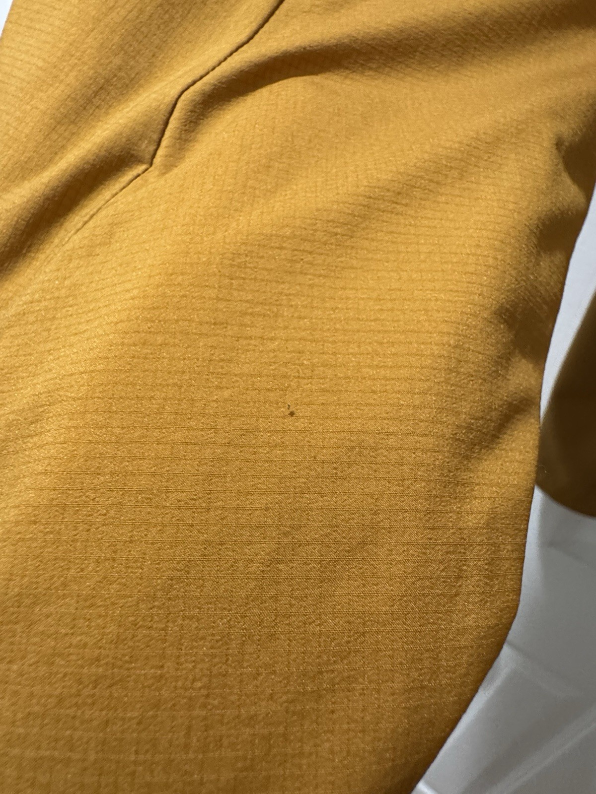 Arc’teryx Atom Hoody Men’s Medium Yukon