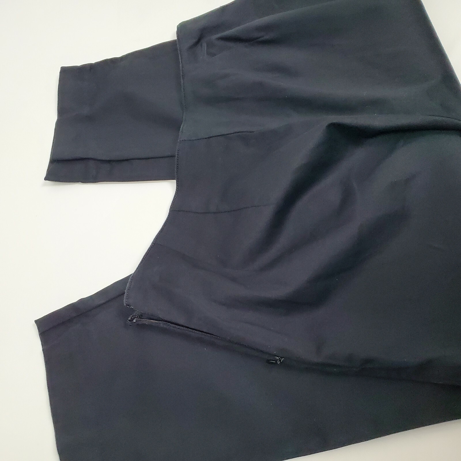 New Ann Taylor Womens Cropped Pants With Side Zipper Stretch 98%Cotton 2%Spandex