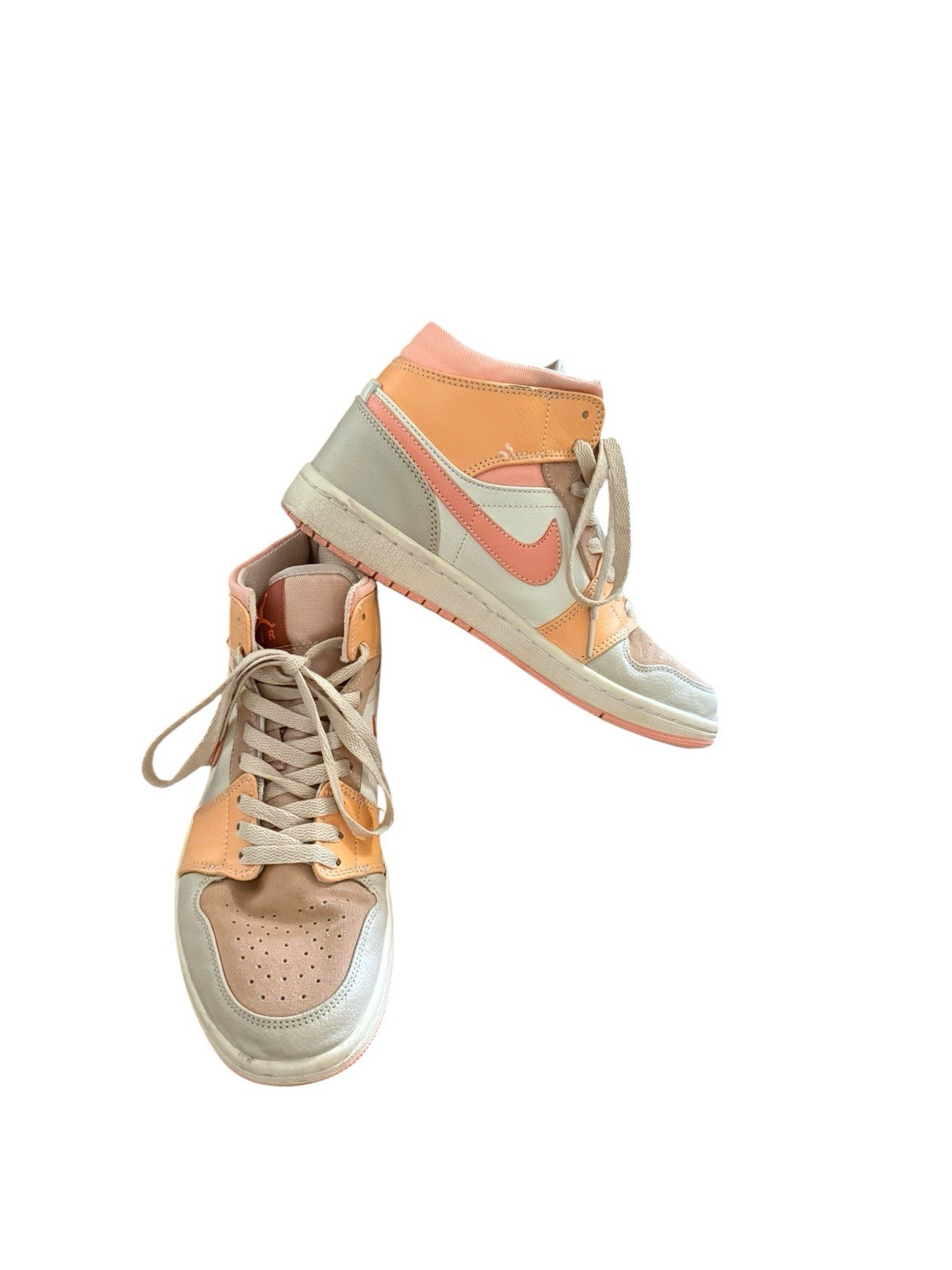 Nike Air Jordan 1 Mid ‘Apricot Orange’ sneakers Women’s Size 7