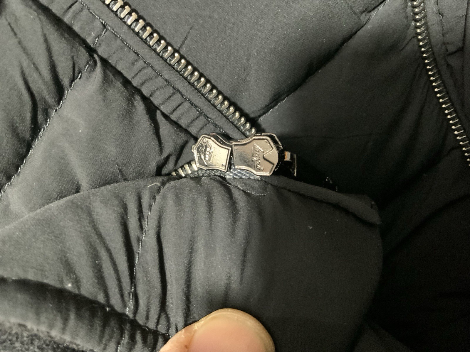 Moncler RRP 1925 $ Noues Padded Jacket / Coat, Black color, M.in.Hungarie