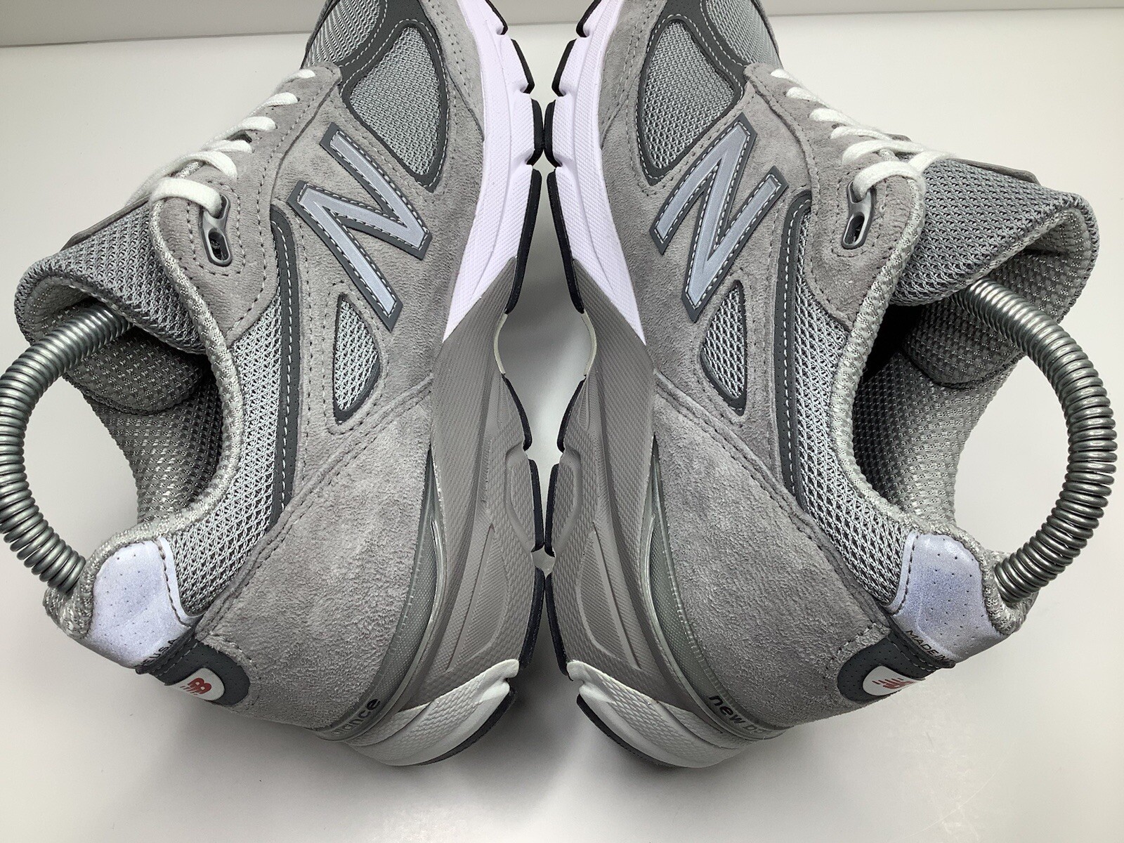 Size 5.5D – New Balance 990v4 “Made in USA” Low Grey Silver Men’s Sneakers