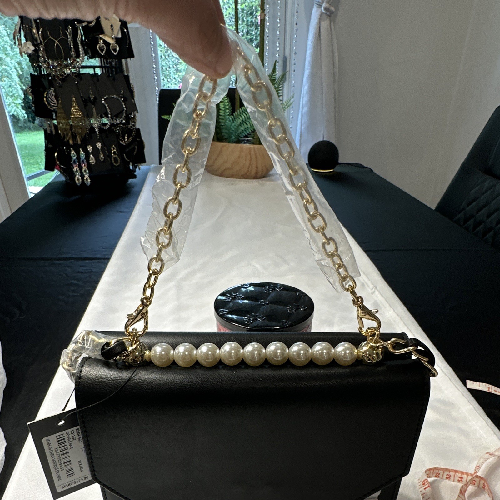 Badgley Mischka Black Small Crossbody Bag, Pearl & Gold Chain Strap Magnetic