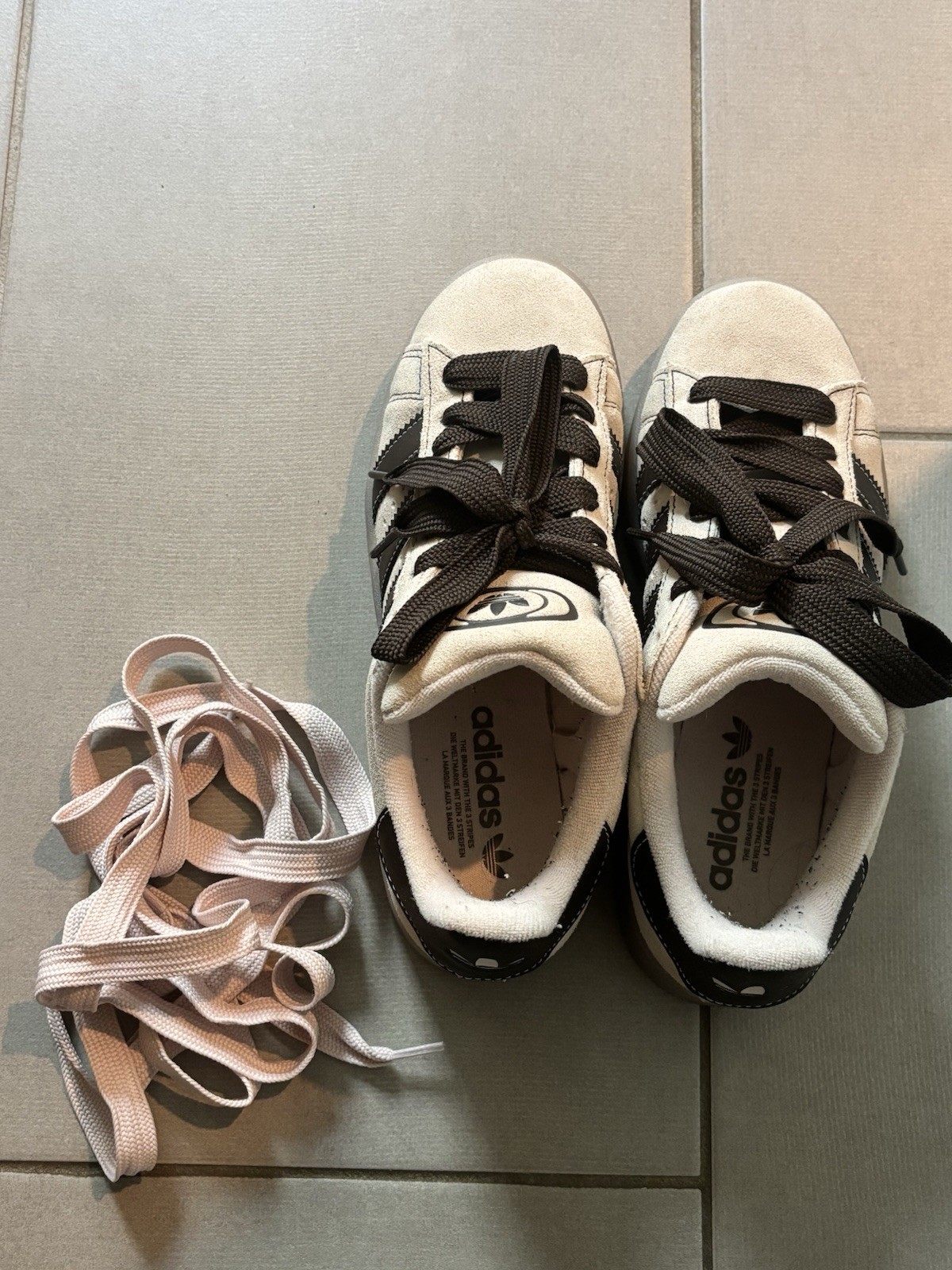 adidas Campus 00s